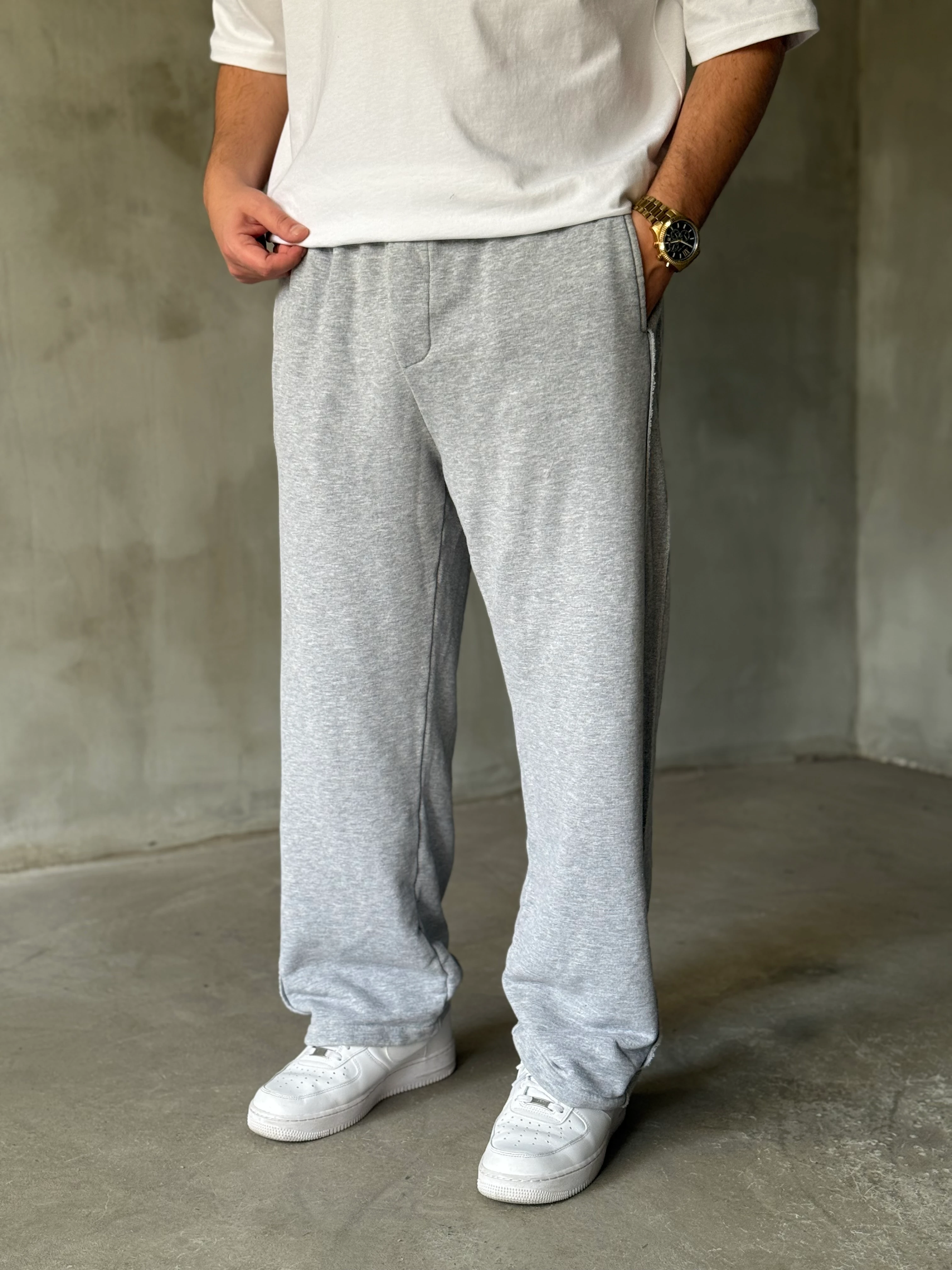 Gri Yıkamalı Şerit Detaylı Baggy Eşofman Altı