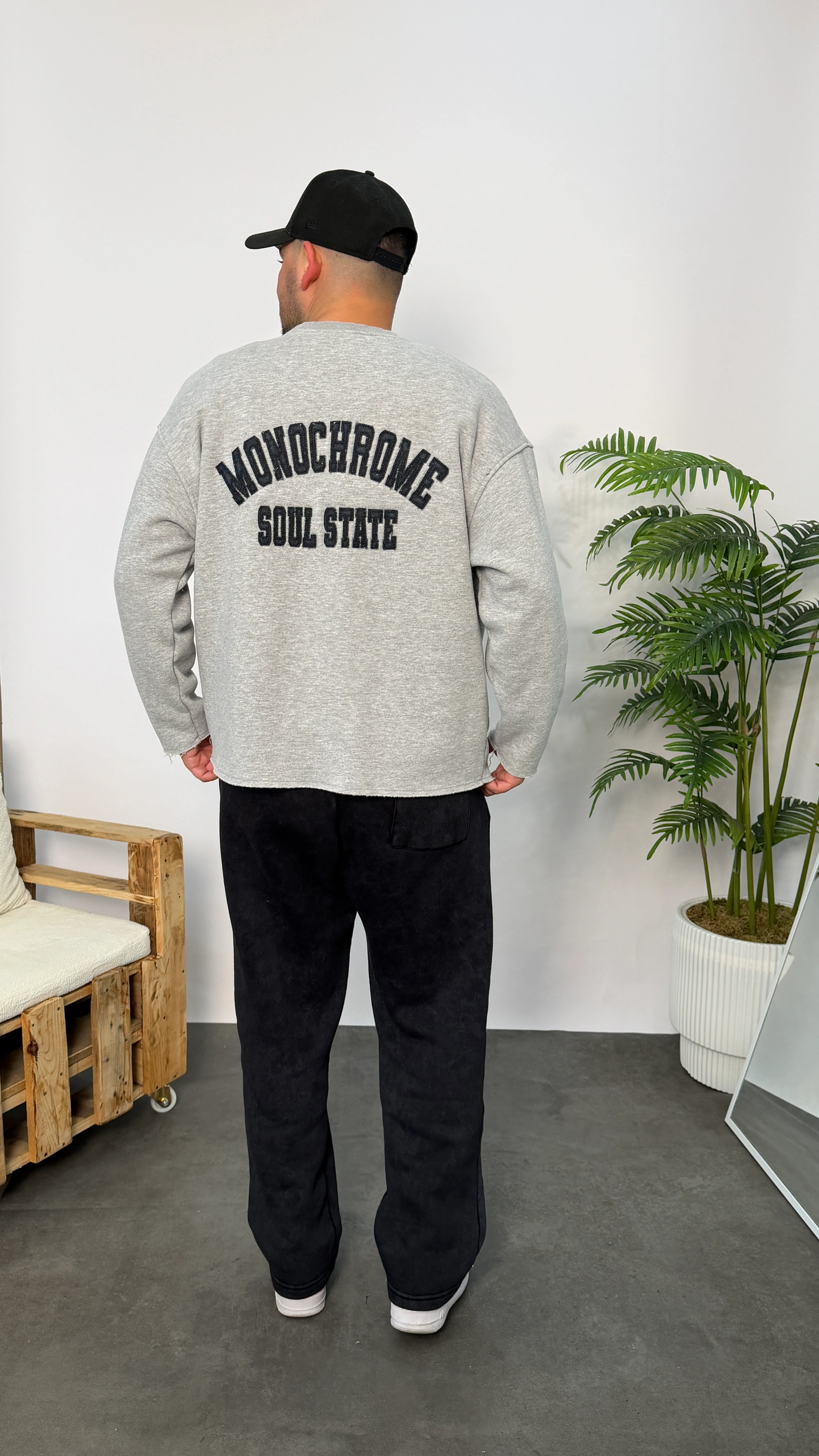 Gri MONOCHROME Nakışlı Oversize Sweatshirt