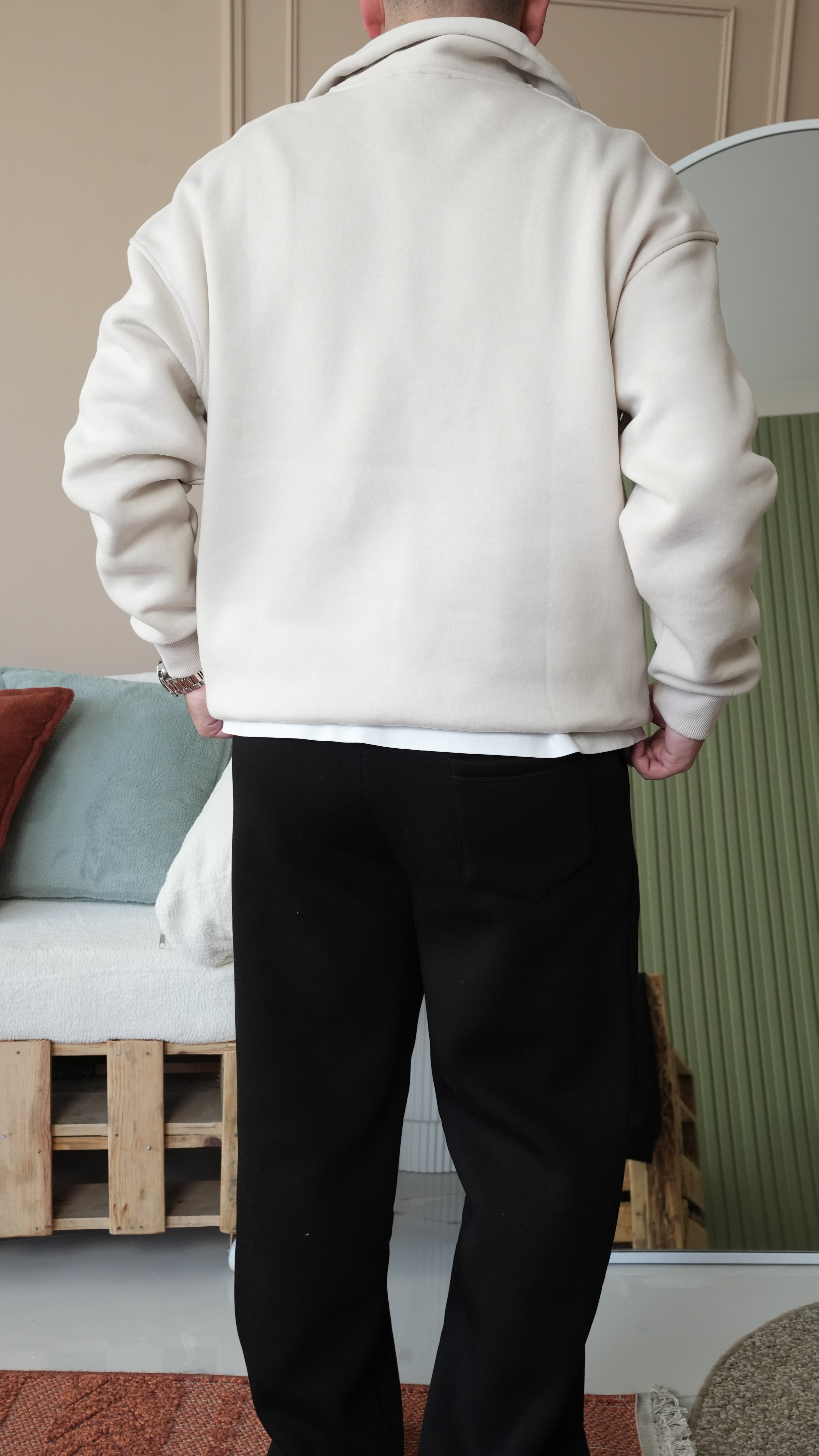 Essence Nakışlı Yarım Fermuarlı Oversize Krem Sweatshirt