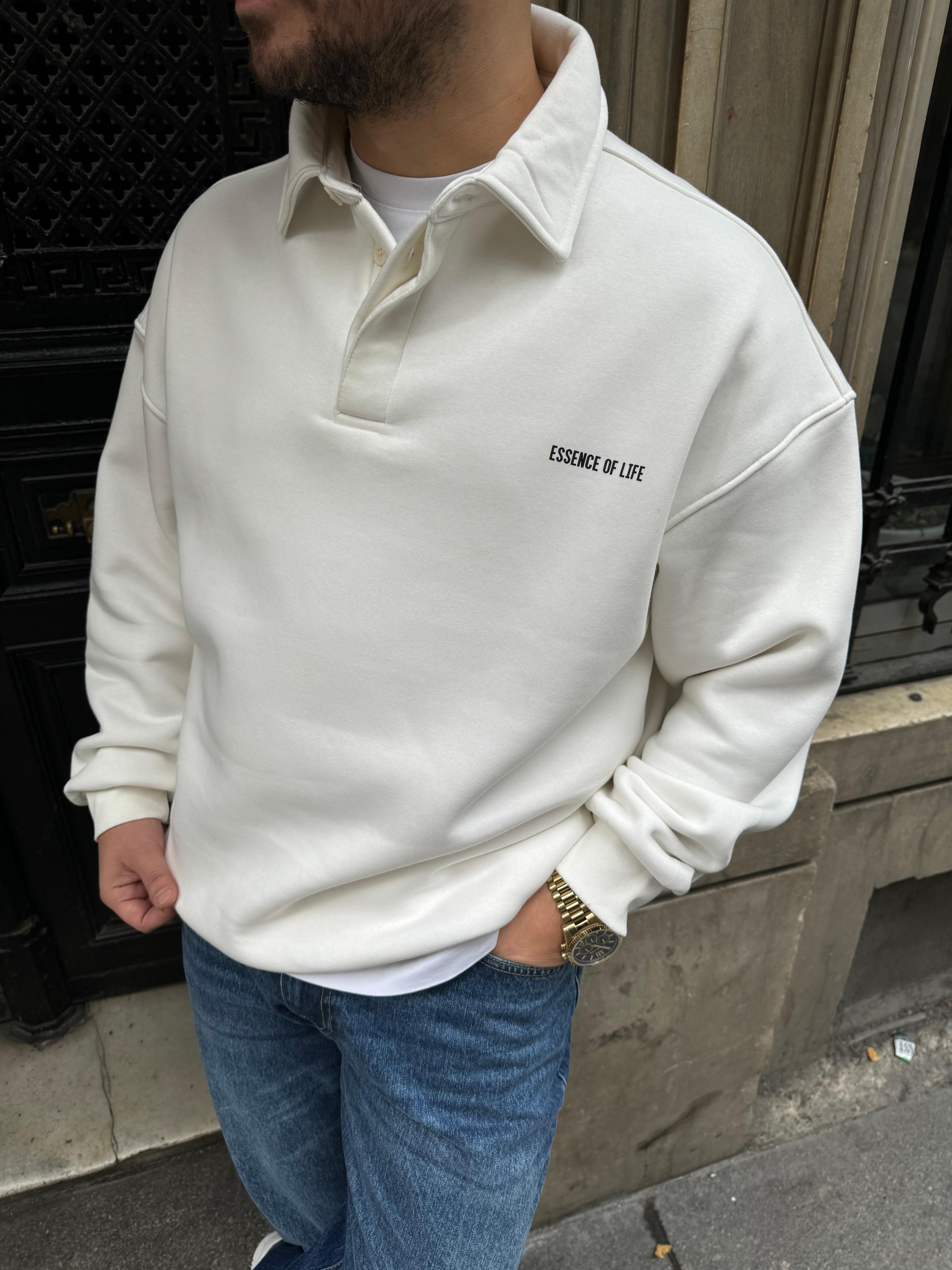 Beyaz Oversize Polo Yaka Minimal Baskılı Sweatshirt