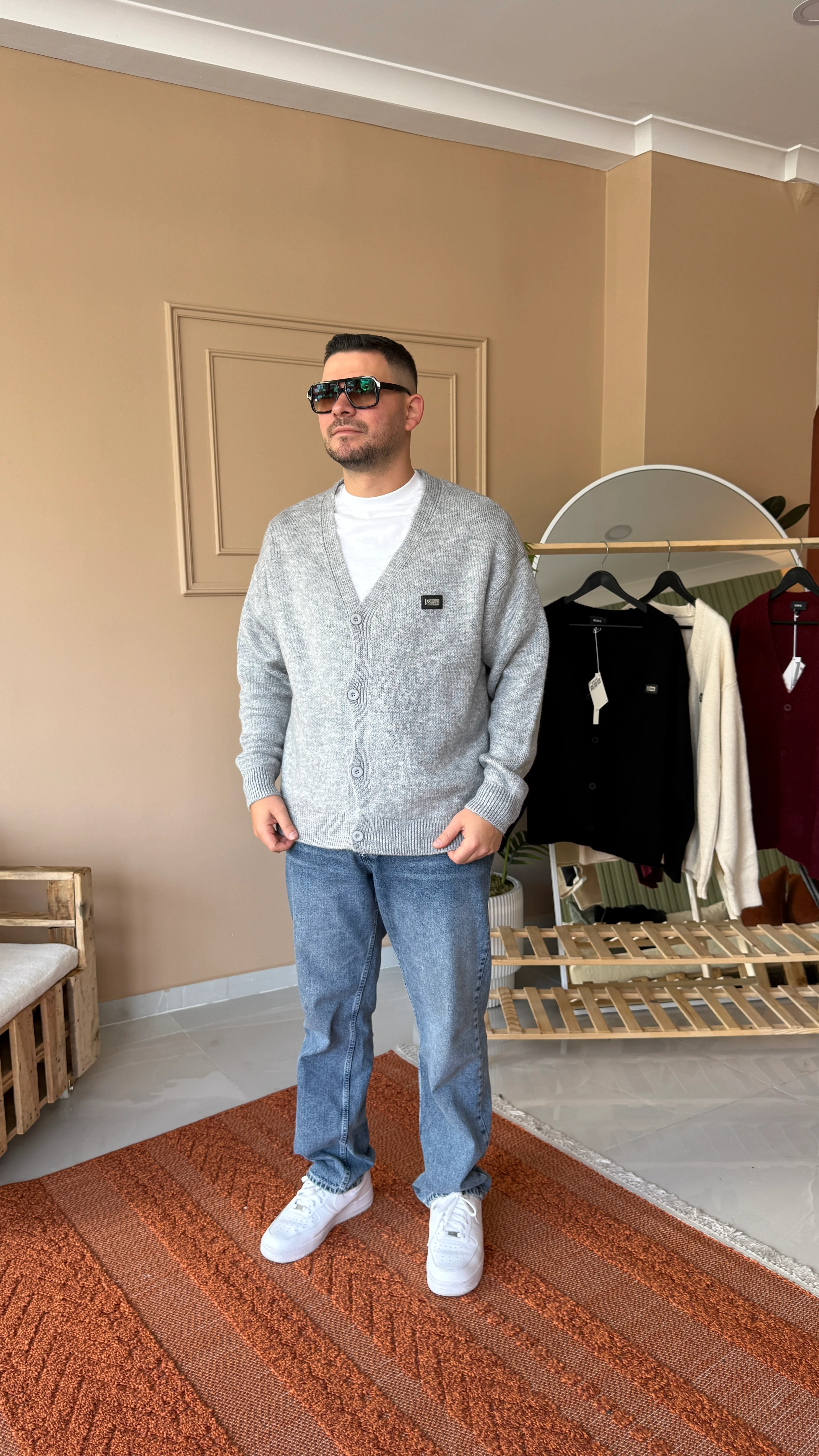 Gri Oversize Pamuklu Düğmeli Hırka