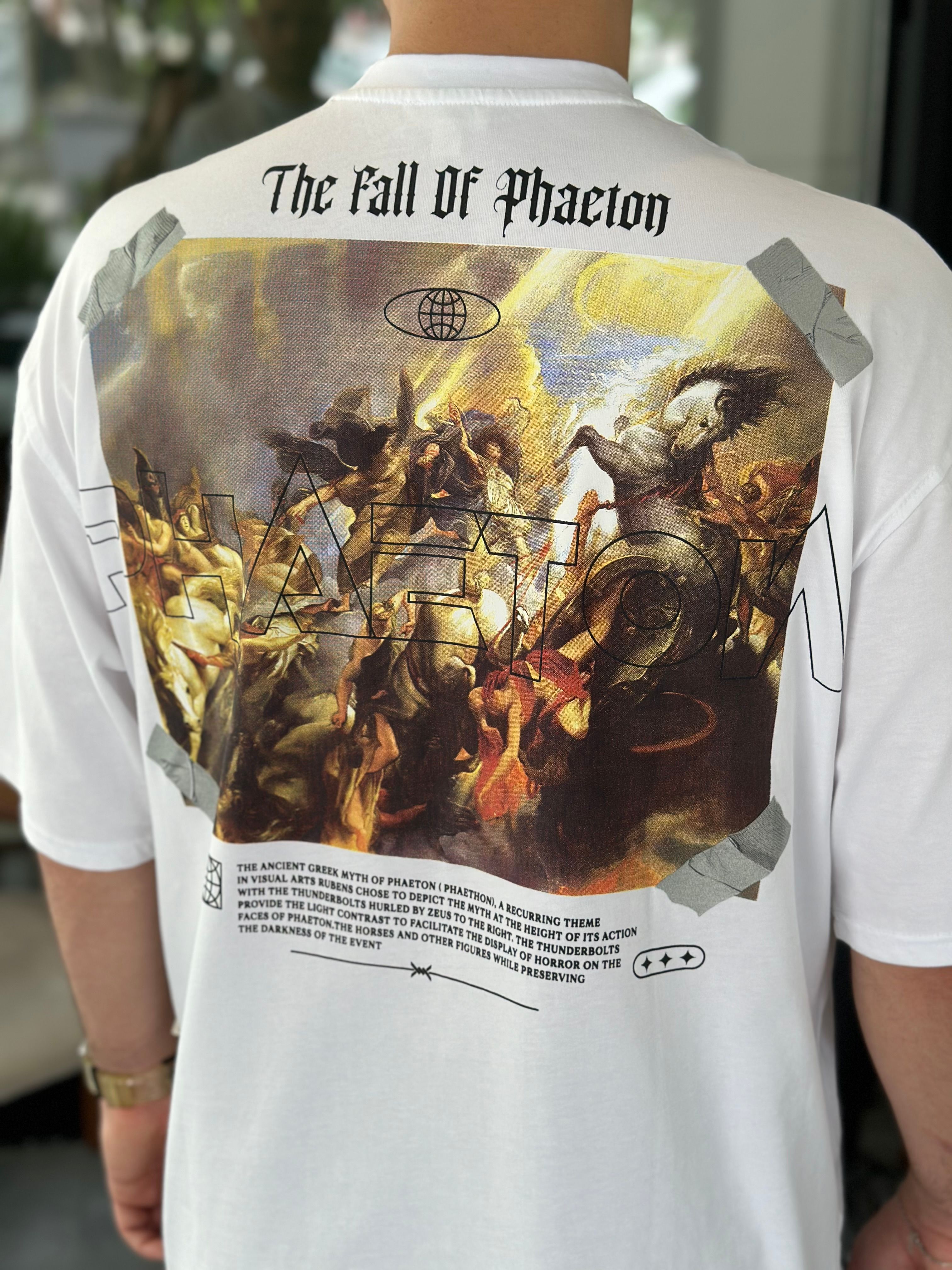 Phaeton Baskılı Oversize T-Shirt