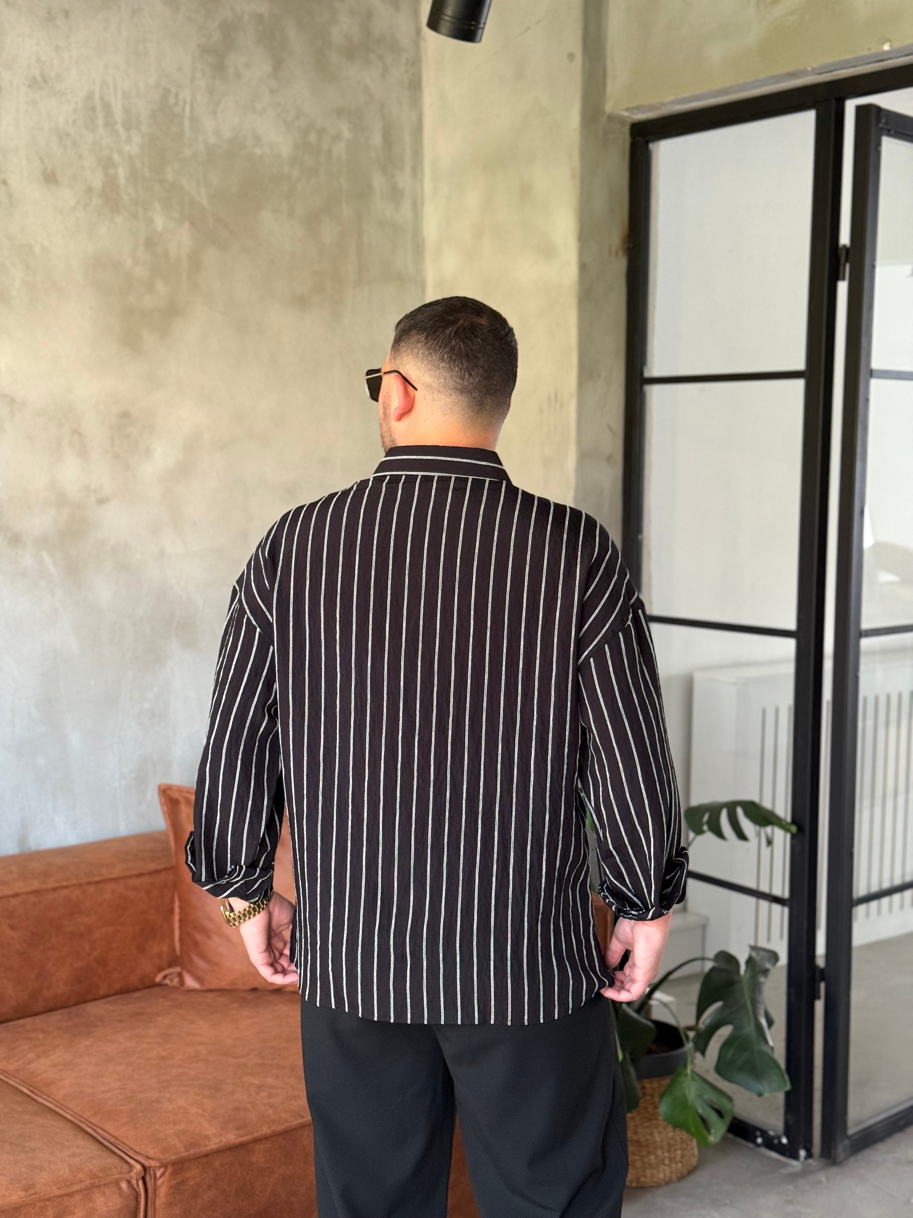 Siyah Çizgili Oversize Gömlek 
