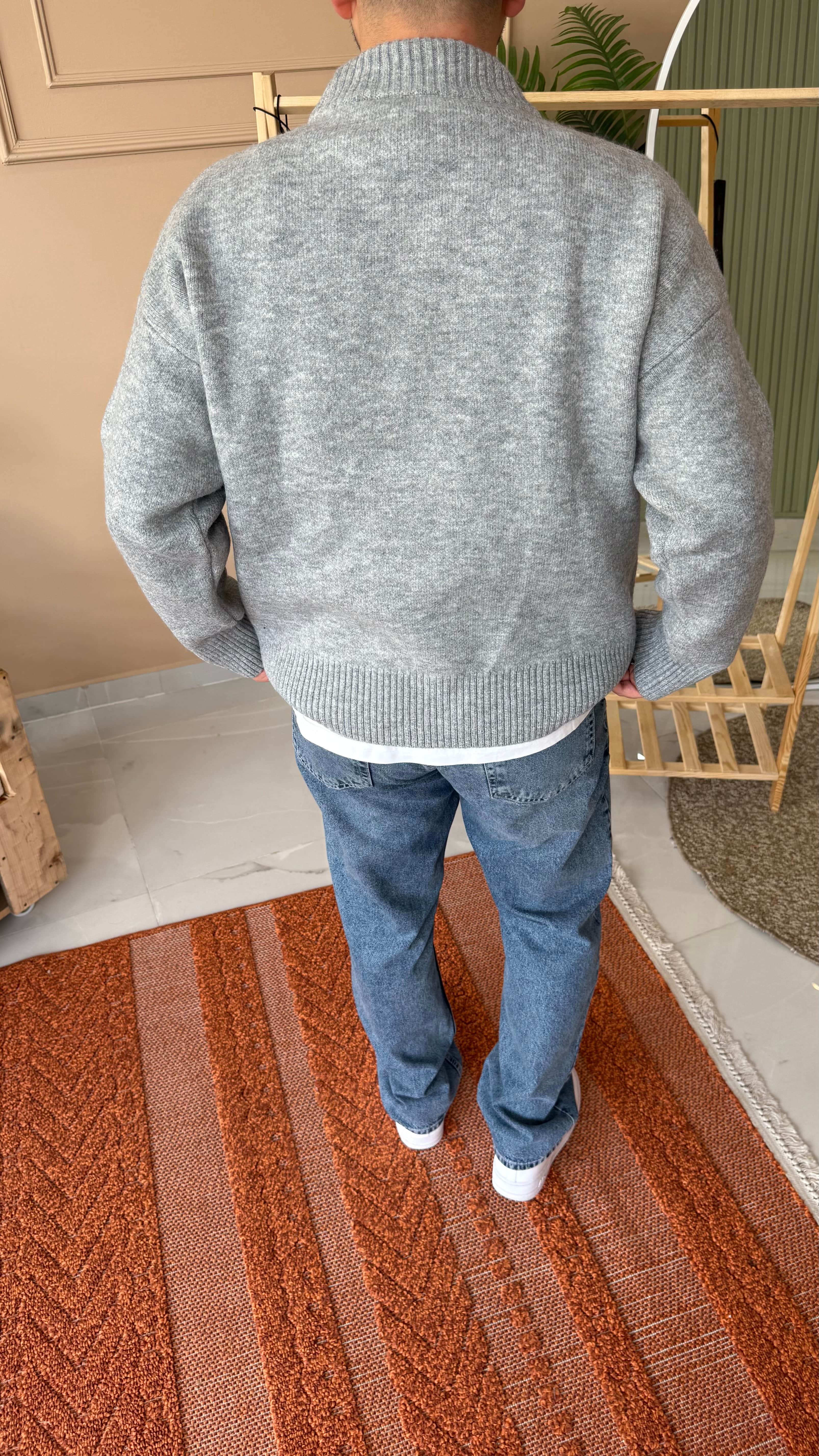 Yüksek Kalite Oversize Nakışlı Kazak