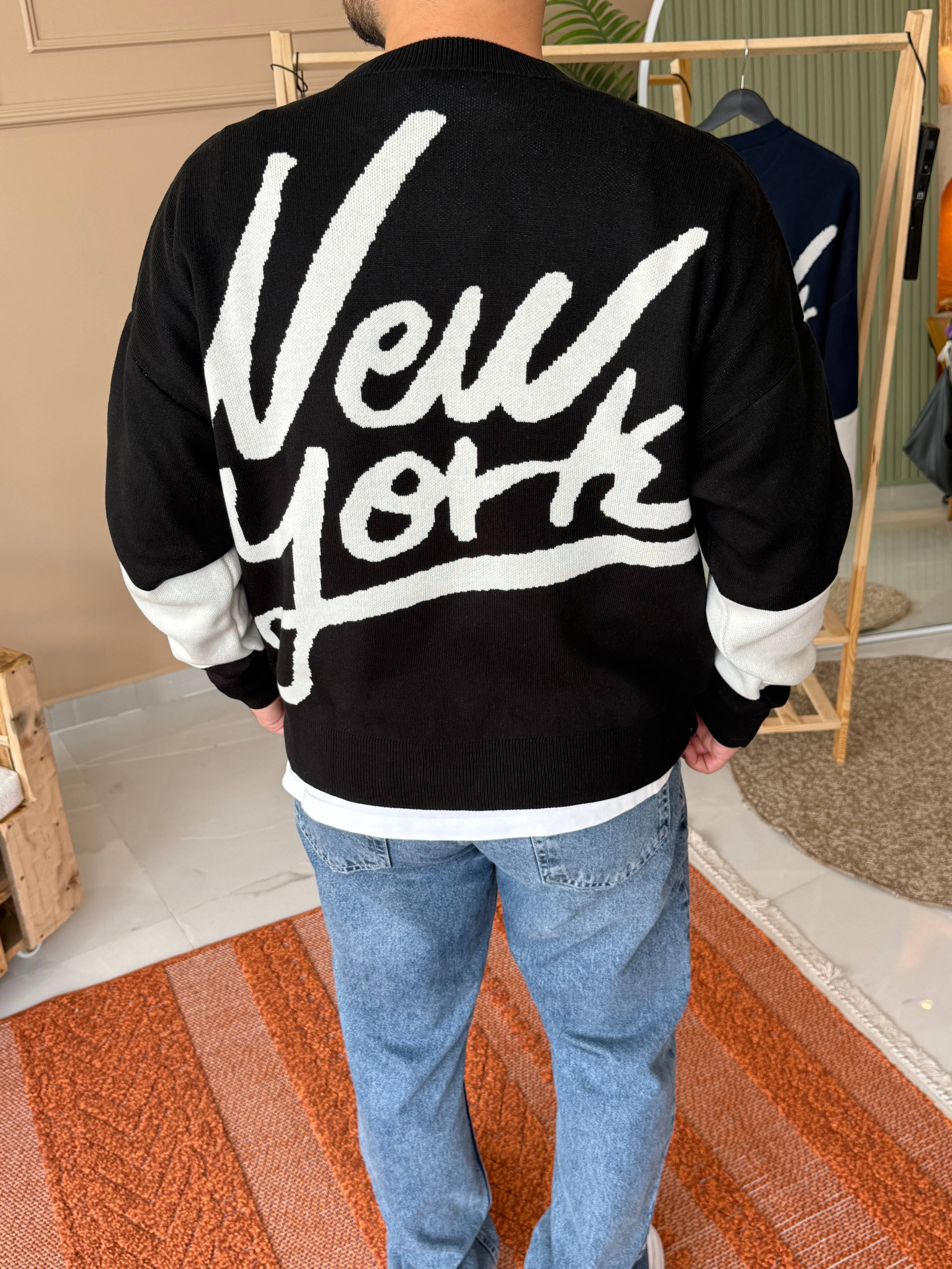 Siyah NY Yazılı Oversize Triko Sweatshirt