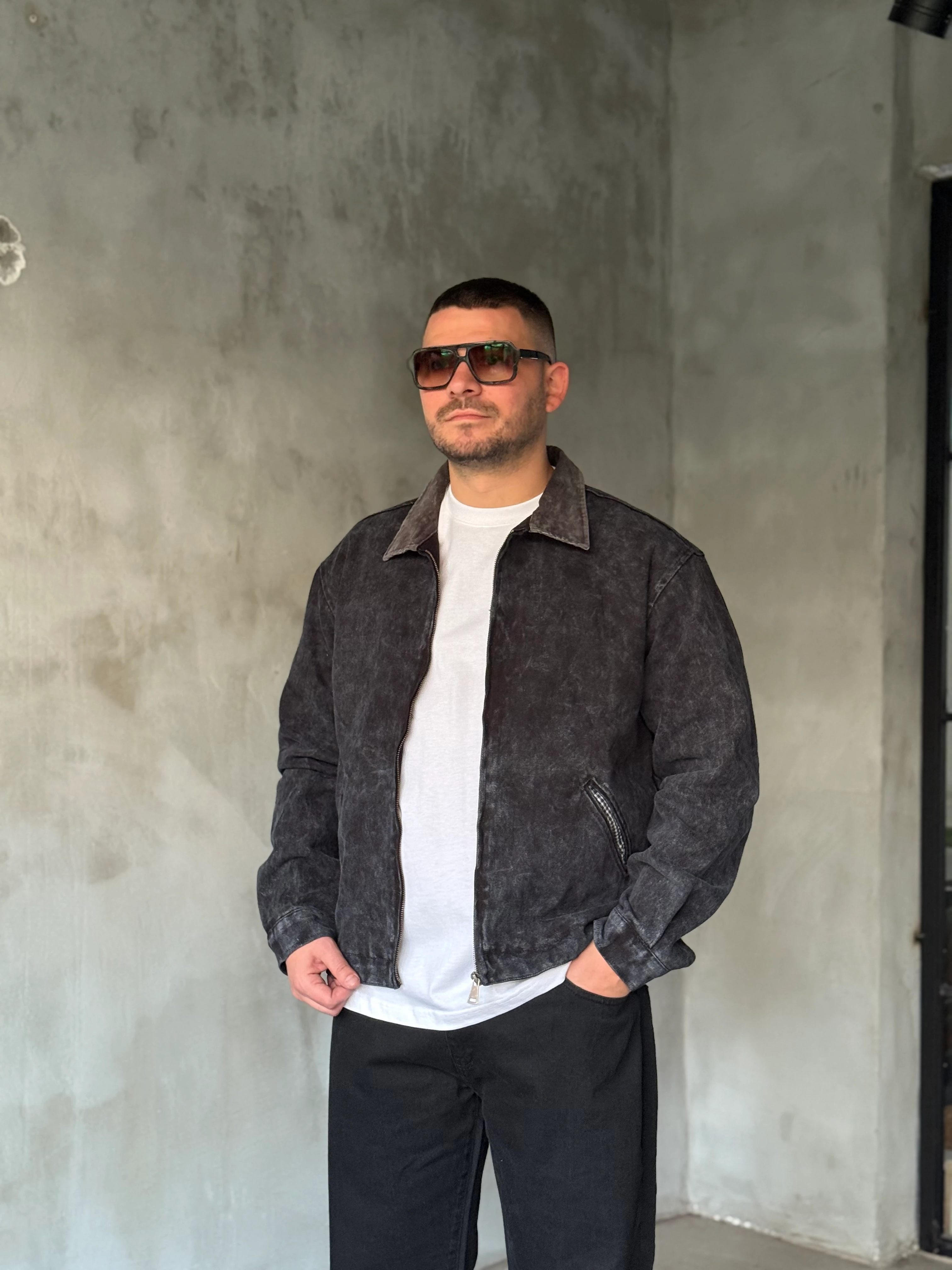 Siyah Yıkamalı Ekose Detaylı Kot Ceket