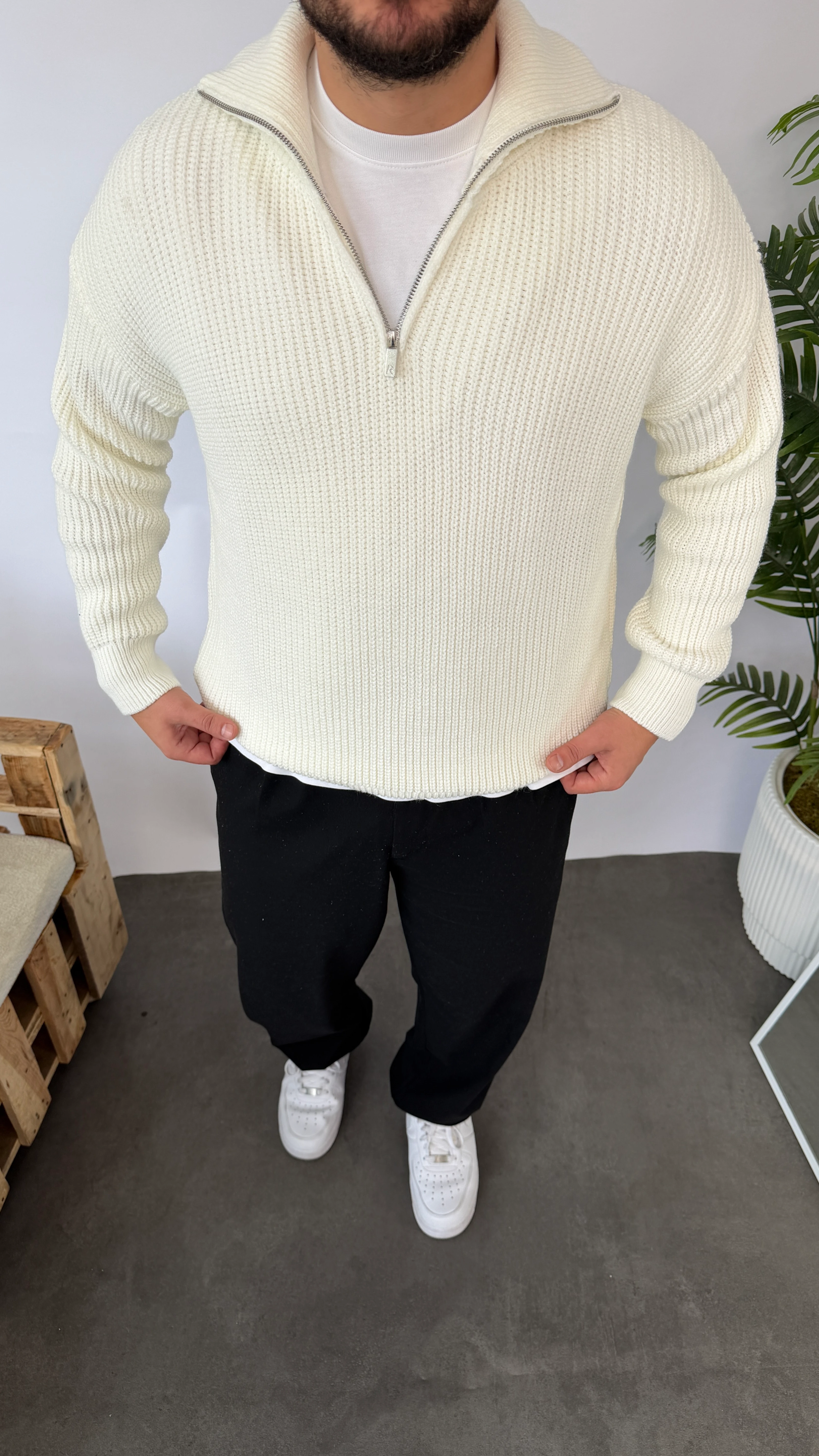 Ekru Yarım Fermuarlı Oversize Triko Kazak