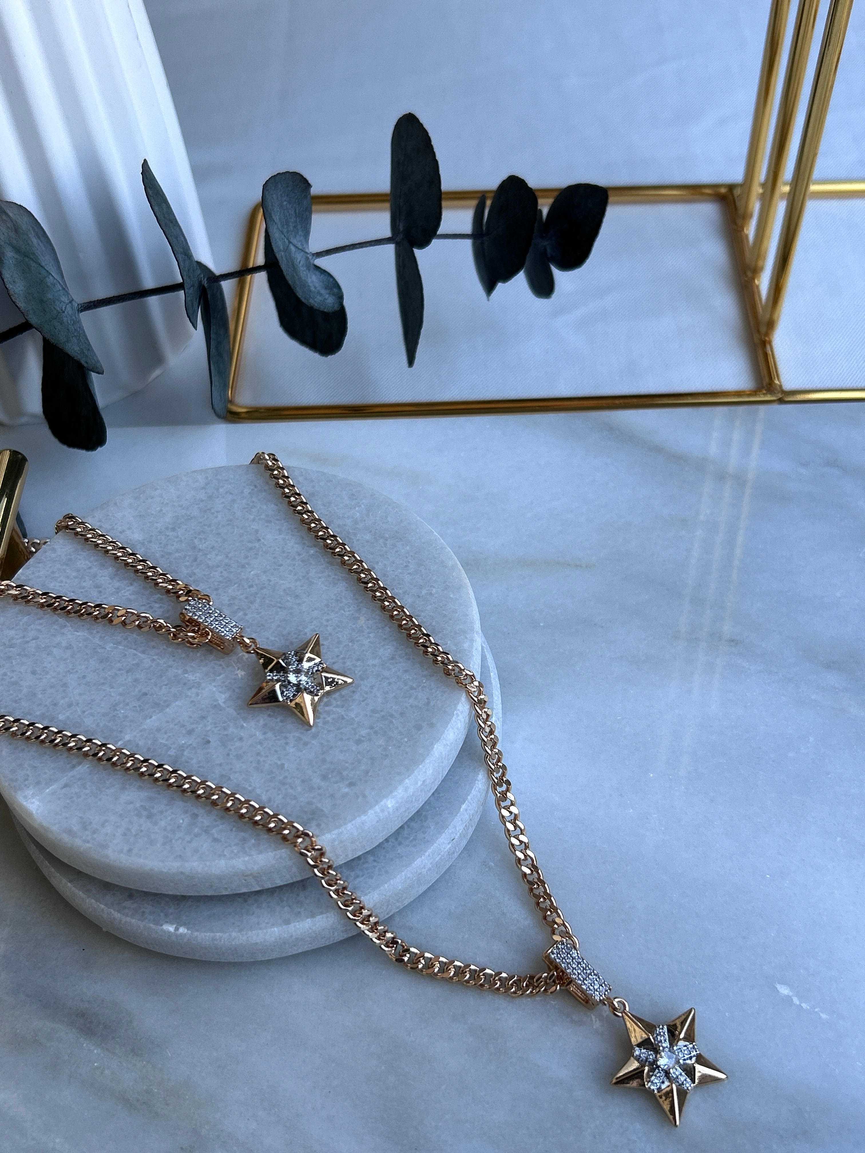 Vip Özel Seri 18K Üçlü Kolye Seti