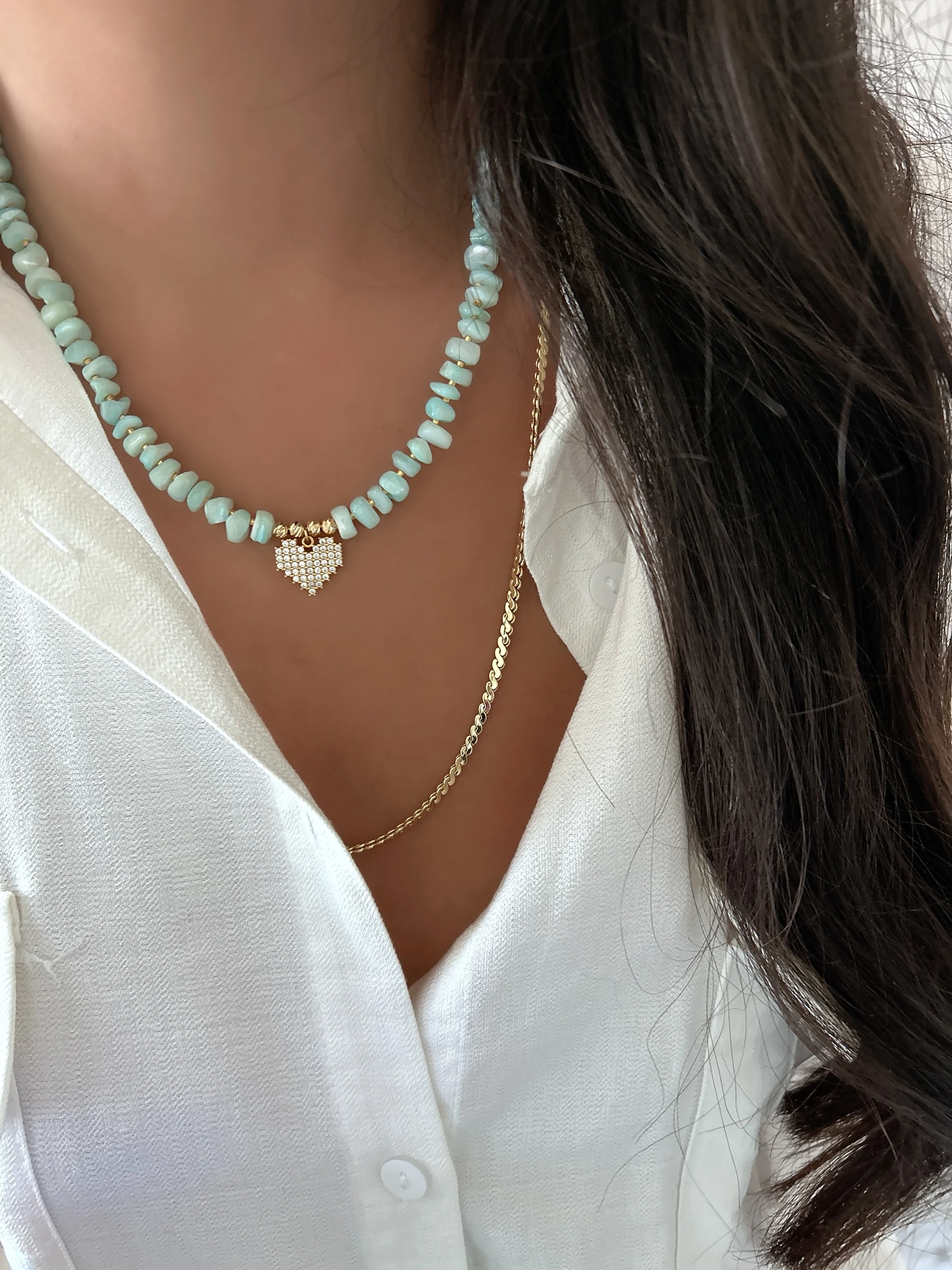 Denizin Kalbinden Gelen Işık: Sedef Taşı & Kalpli Altın Detaylı Kolye