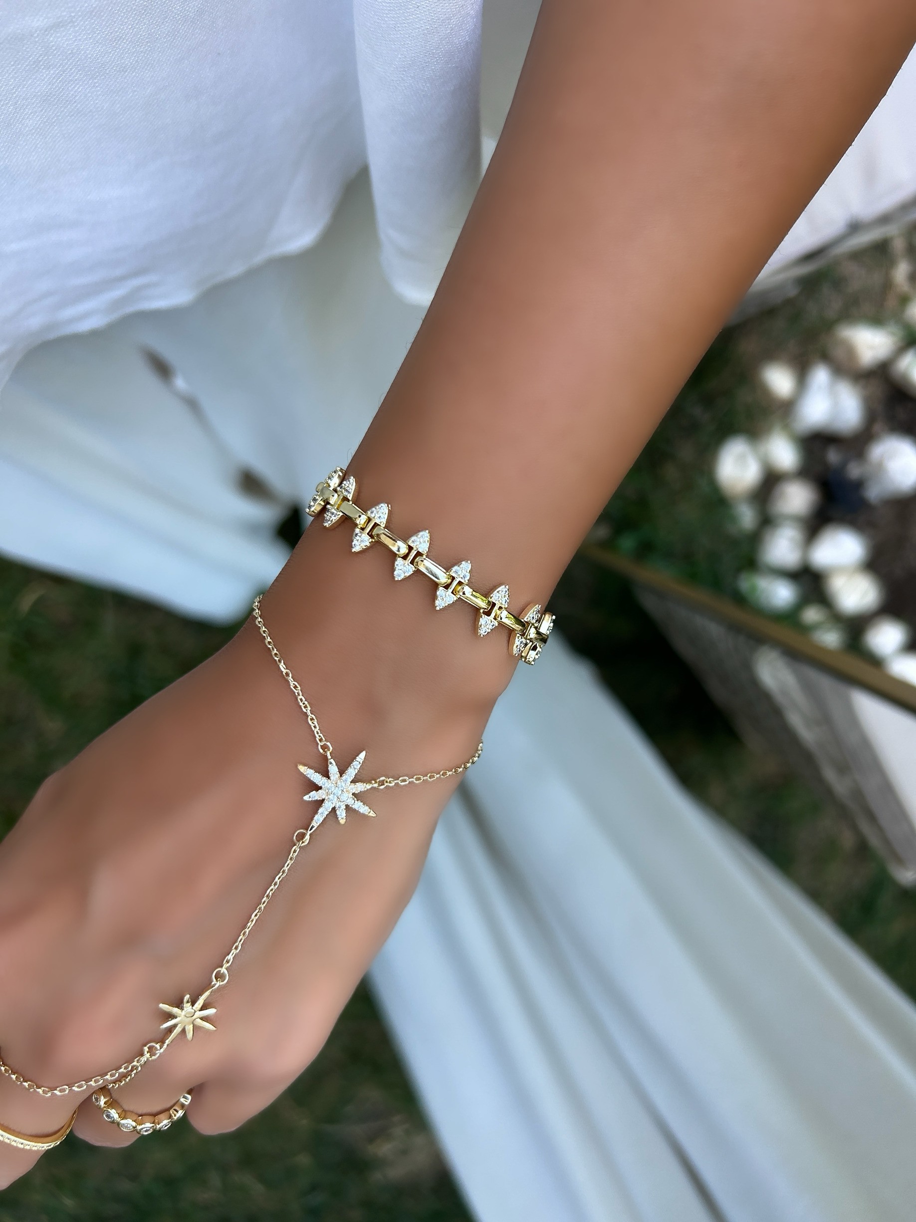 Vip Özel Seri 14K Kuyumcu İşi Baklava Taşlı Model Bileklik