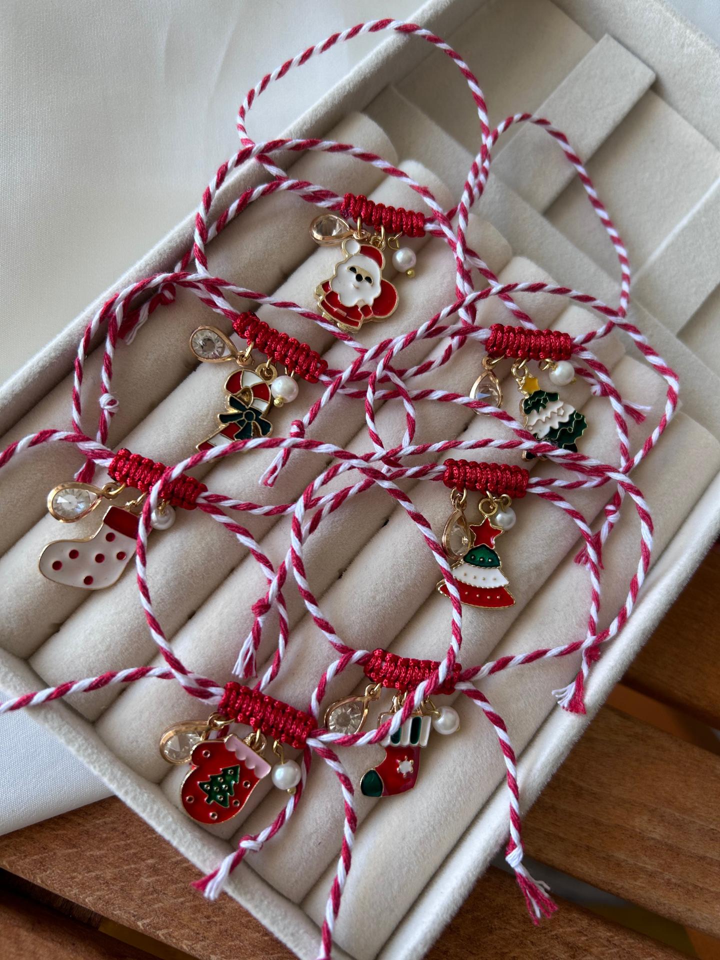 Renkli Yılbaşı Ağacı Figürlü Charm Detay Yeni Yıl Konsept Bileklik