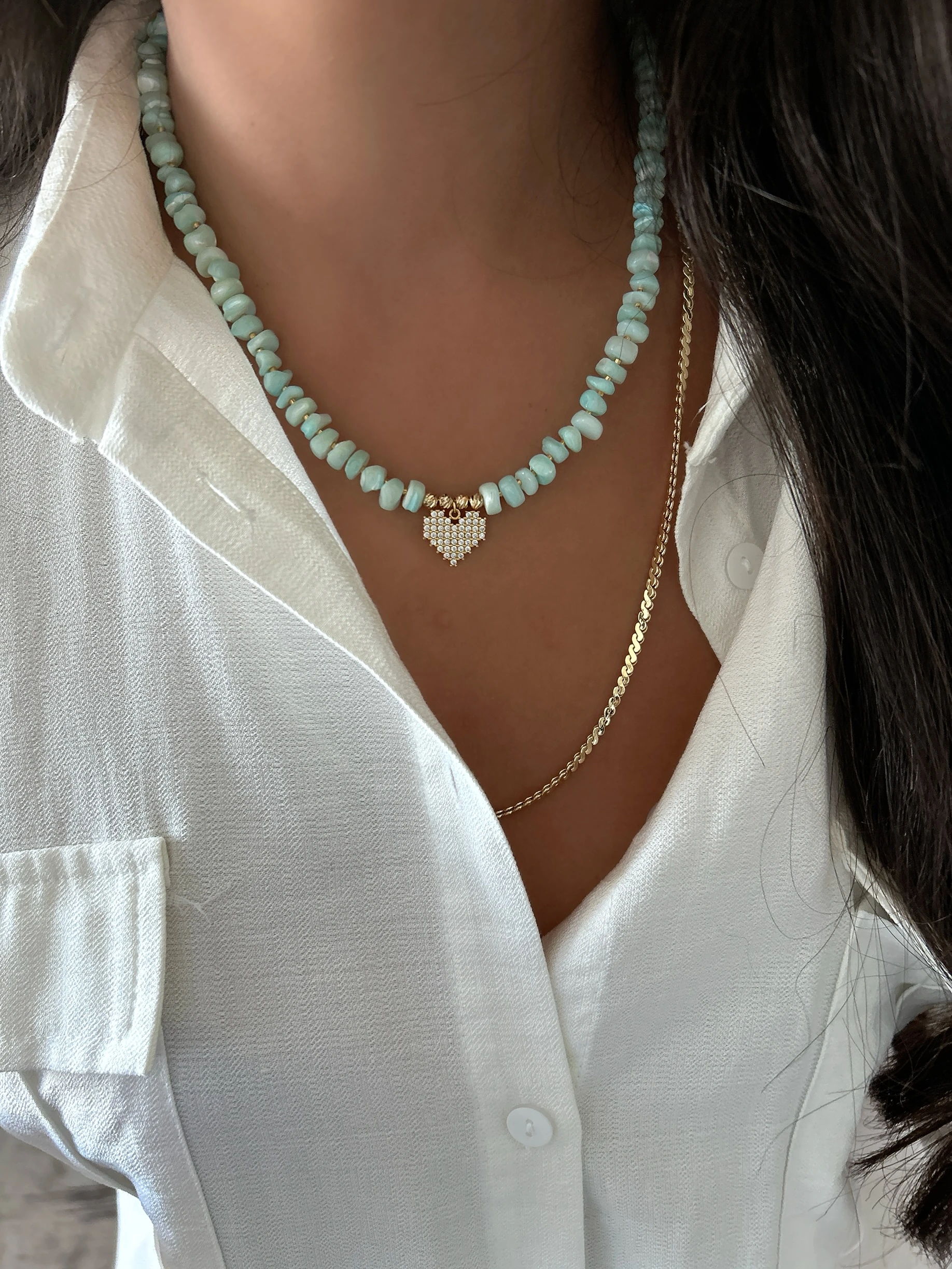 Denizin Kalbinden Gelen Işık: Sedef Taşı & Kalpli Altın Detaylı Kolye