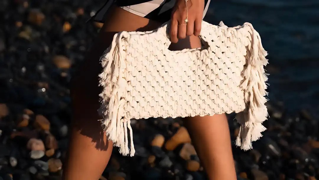 Bohem El Yapımı Püsküllü Örgü El Çantası