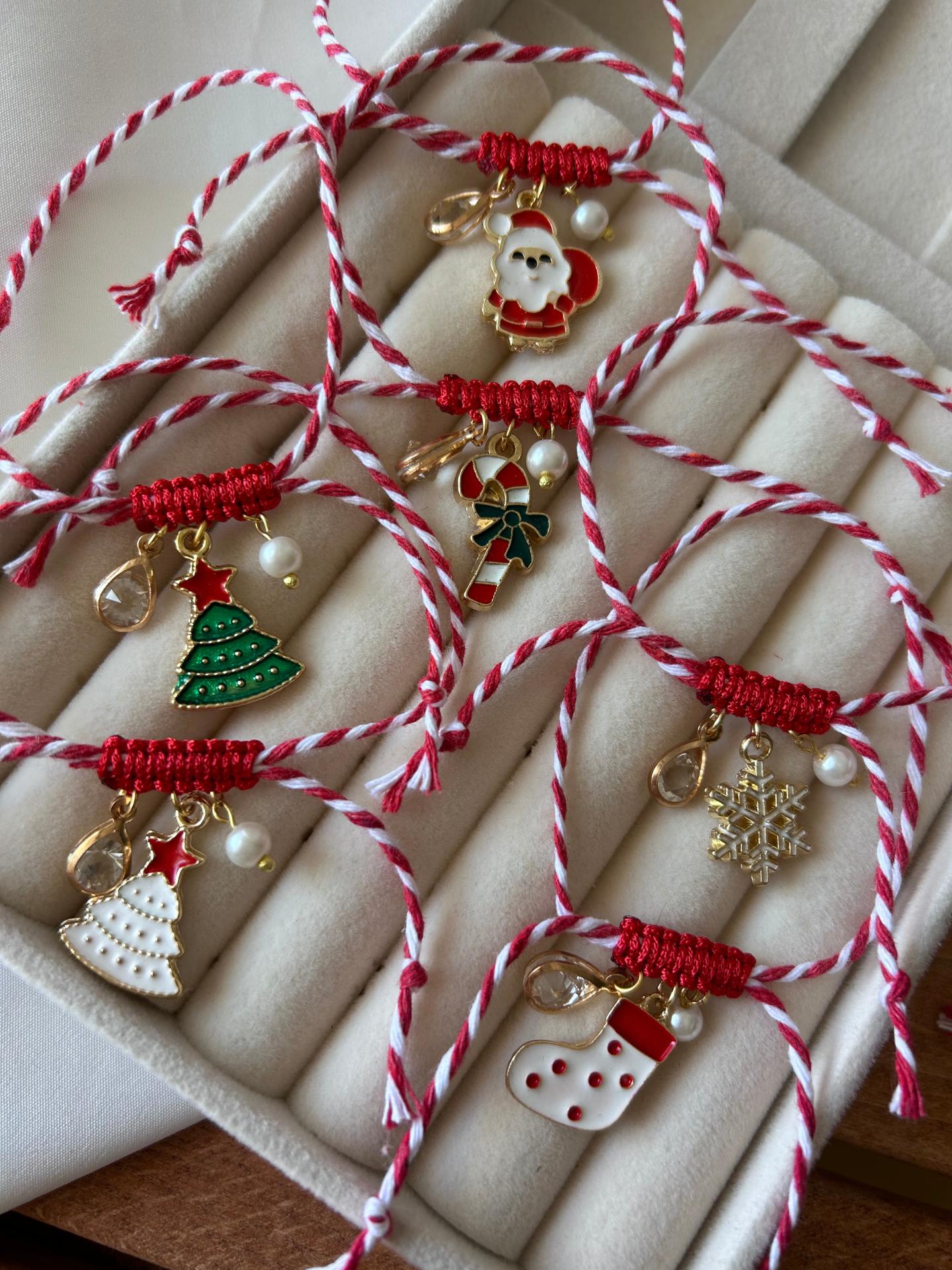 Yeşil Noel Ağacı Figürlü Charm Detay Yeni Yıl Konsept Bileklik