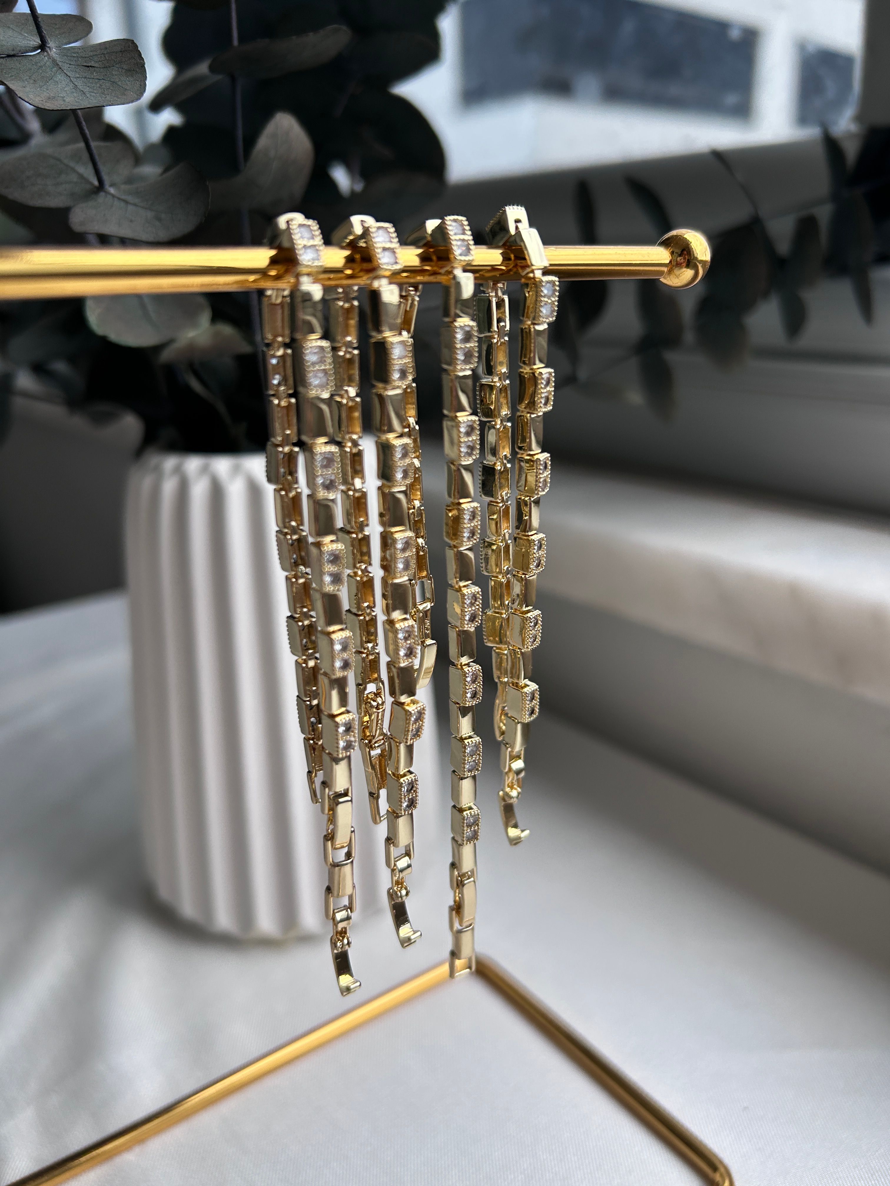 Vip Özel Seri 14K Kuyumcu İşi Taşlı Bileklik