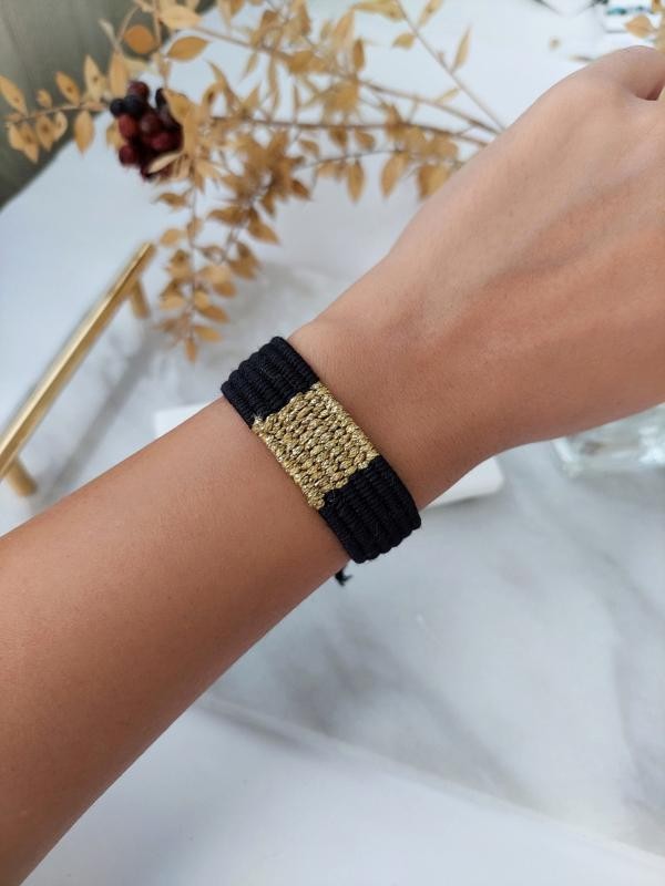 Gold Detay Makrome Bileklik - SİYAH