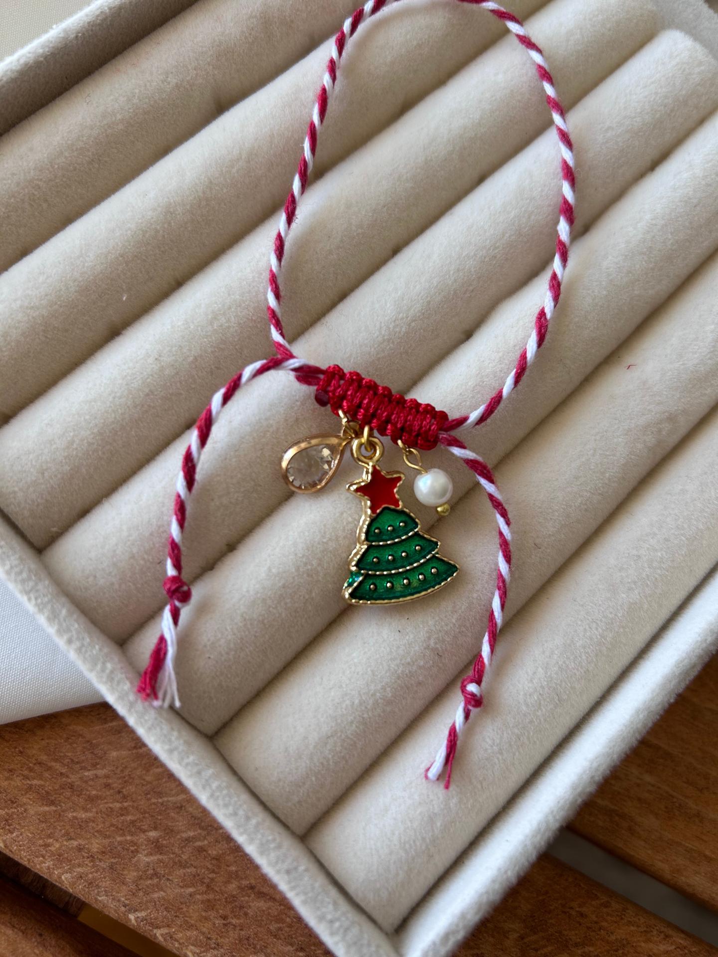 Yeşil Noel Ağacı Figürlü Charm Detay Yeni Yıl Konsept Bileklik