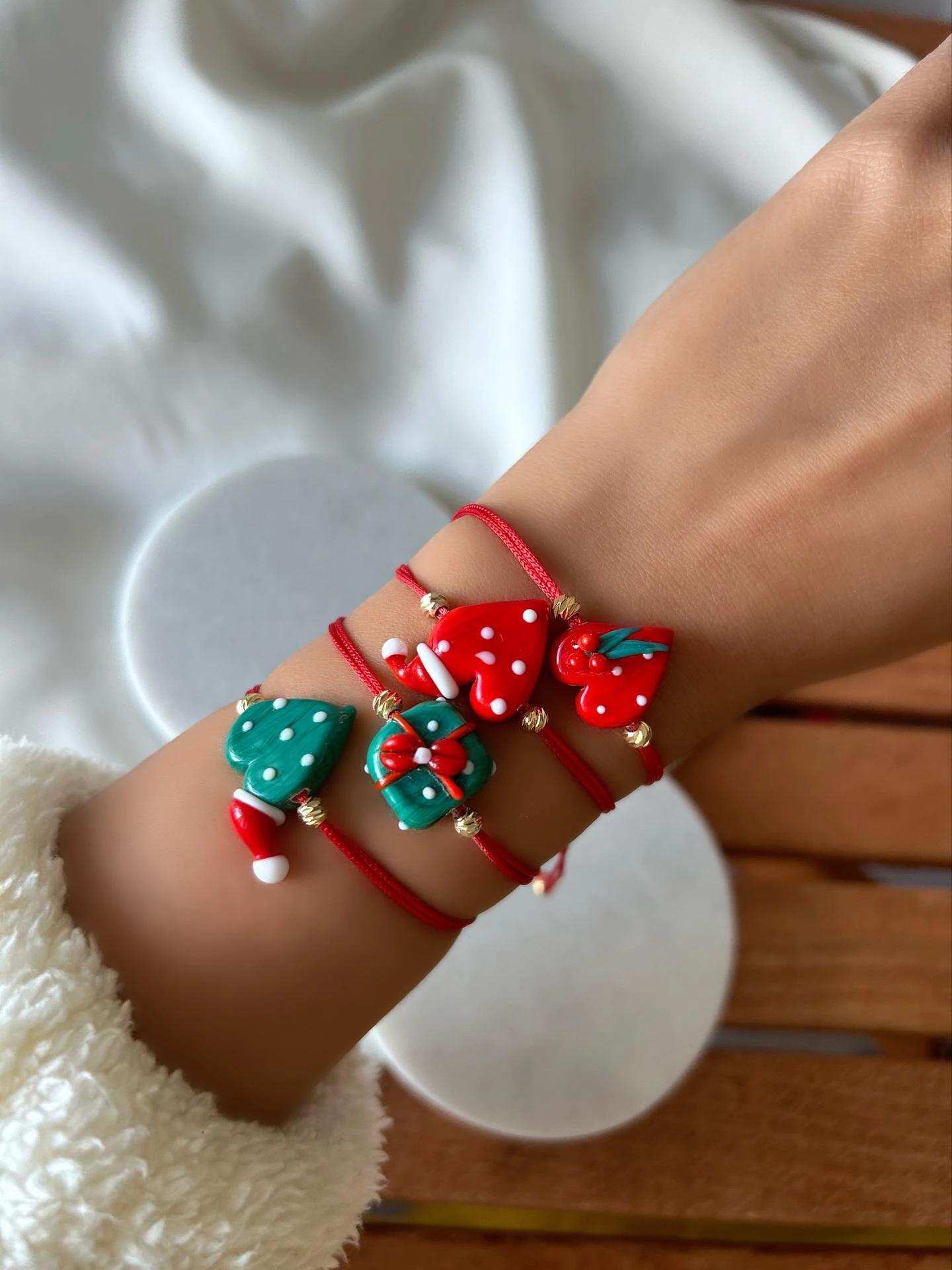 Murano Cam Şapkalı Yeşil Kalp Yeni Yıl Konsept Bileklik