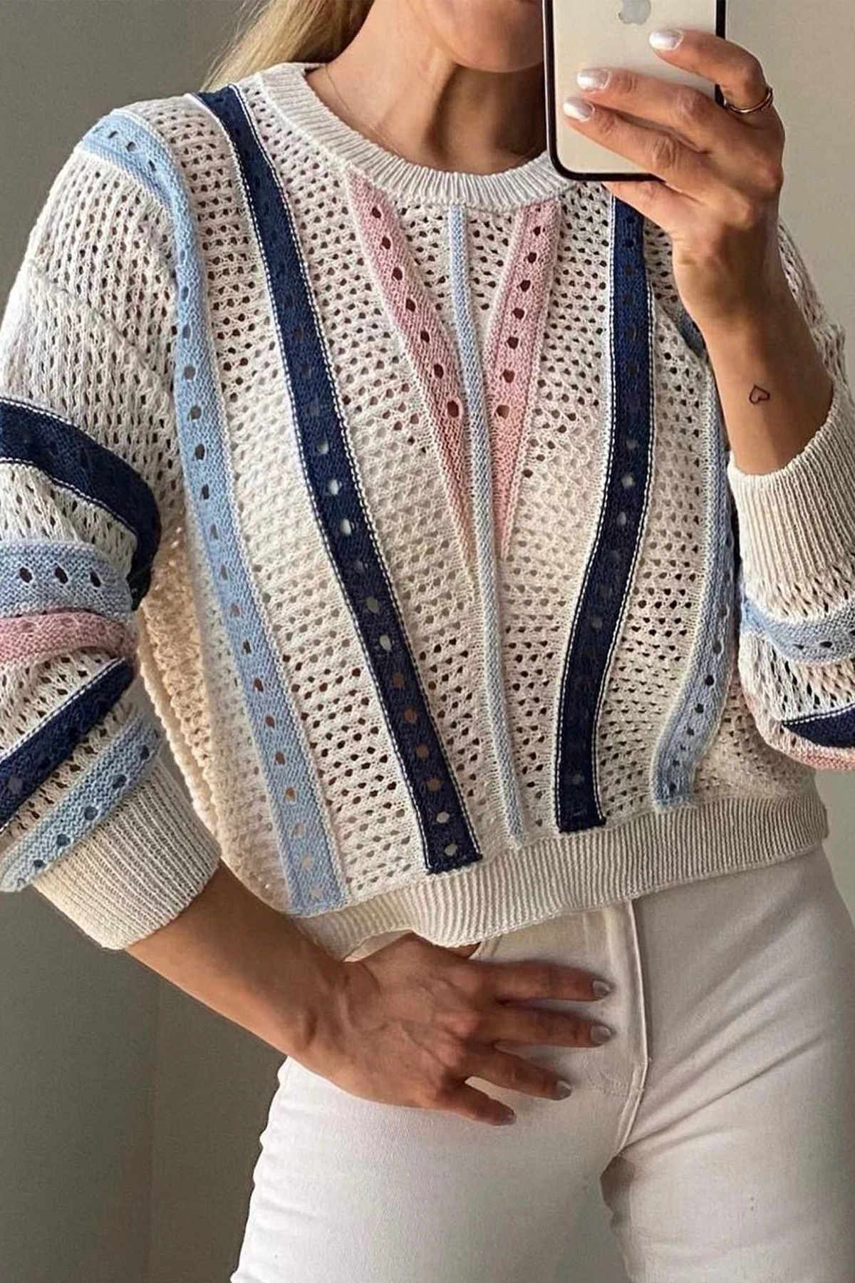 Kadın Renkli Çizgili Açık Örgü Kazak – Rahat & Bohem Stil