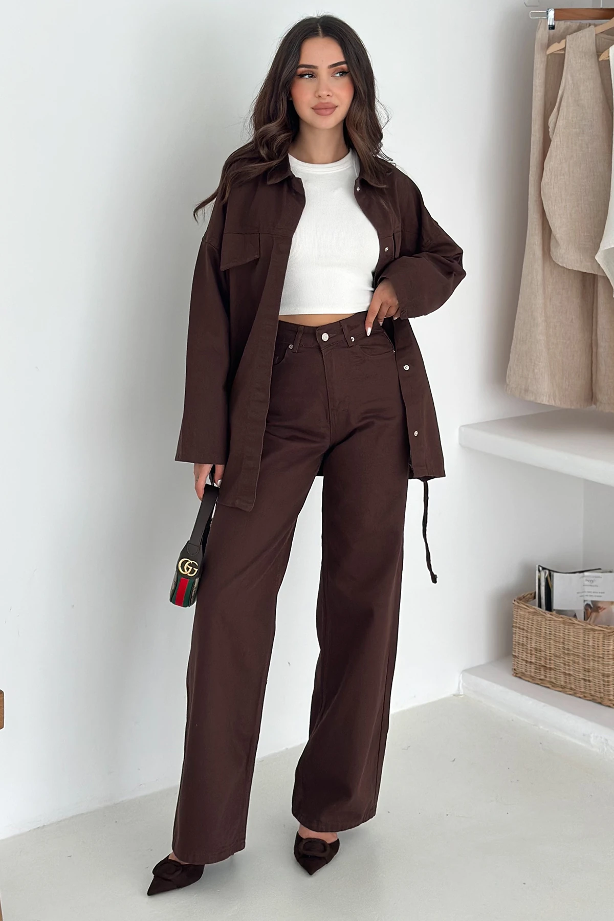 Kadın Ceket Pantolon Kuşak Detaylı Takım – Şehirli & Sofistike Stil