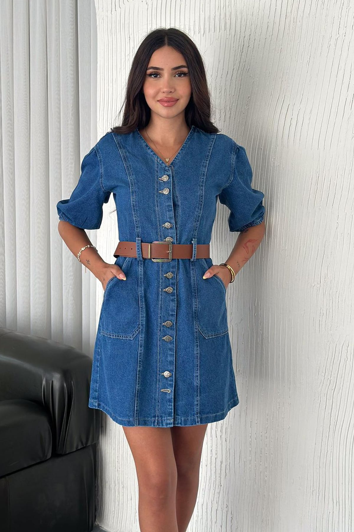 Kadın Düğmeli Denim Elbise – Deri Kemerli & Modern Kesim