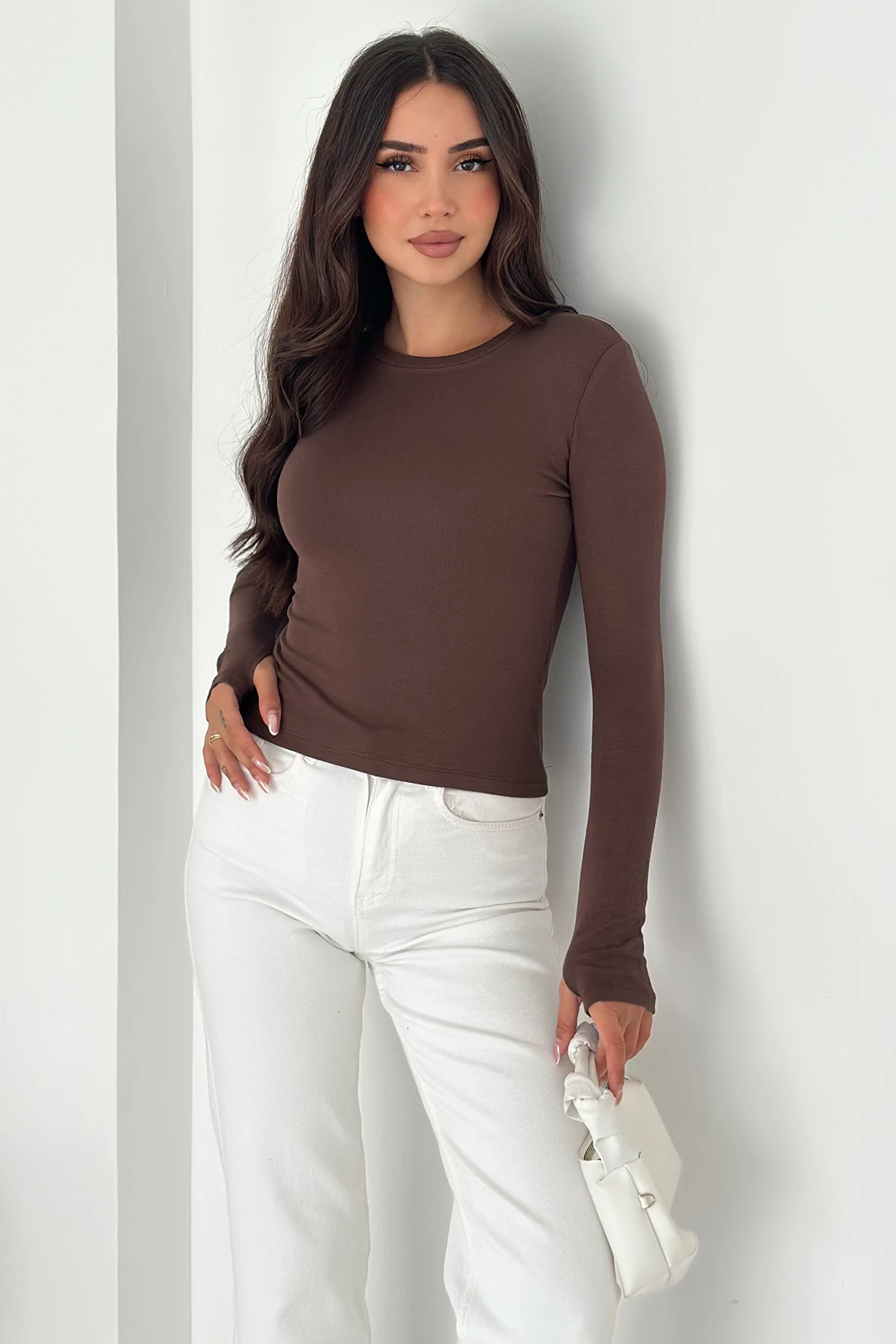 Kadın Parmak Geçmeli Uzun Kollu Bluz – Vücuda Oturan & Astarsız