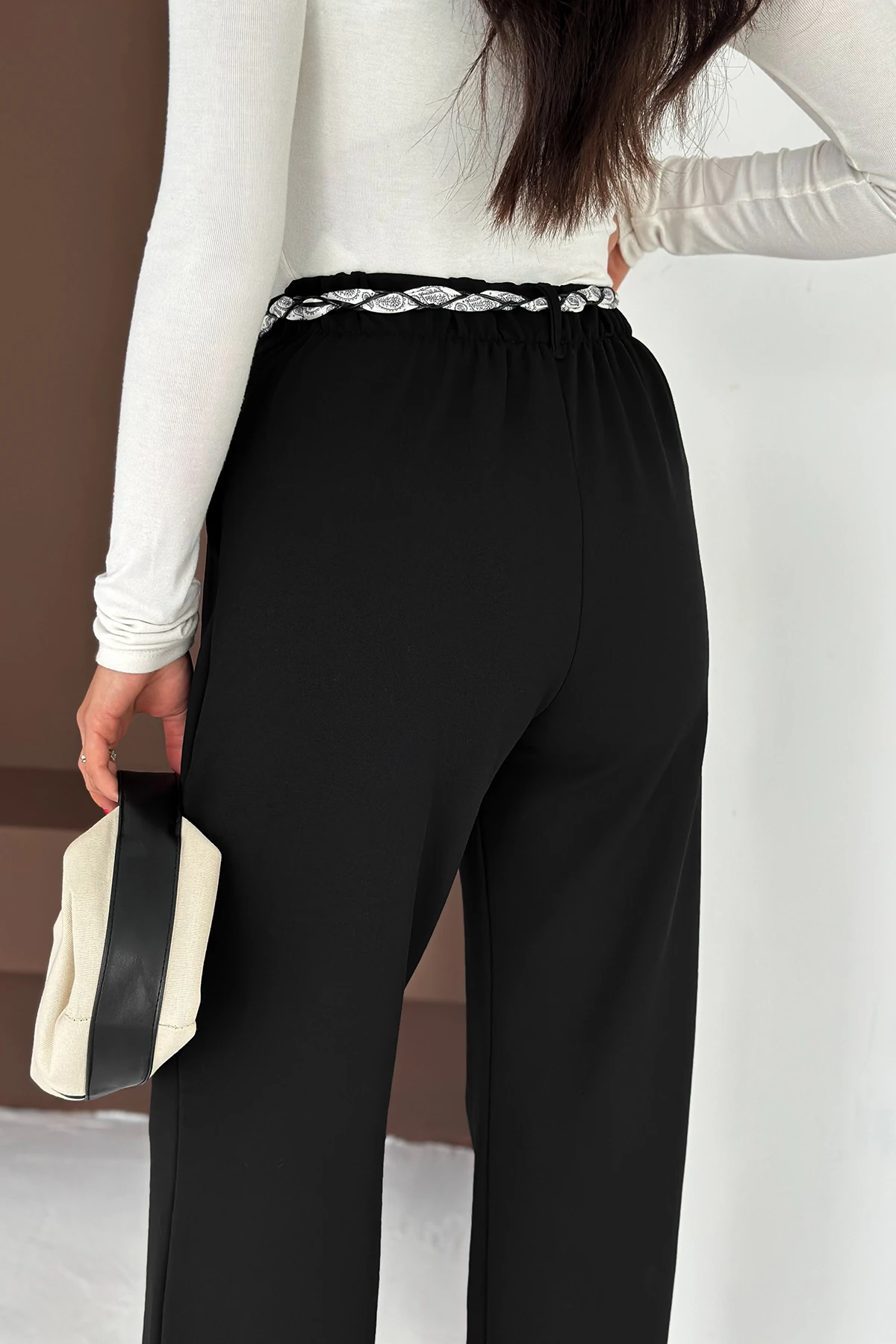 Kadın Fular Kemerli Bol Paça Pantolon – Statement Flow