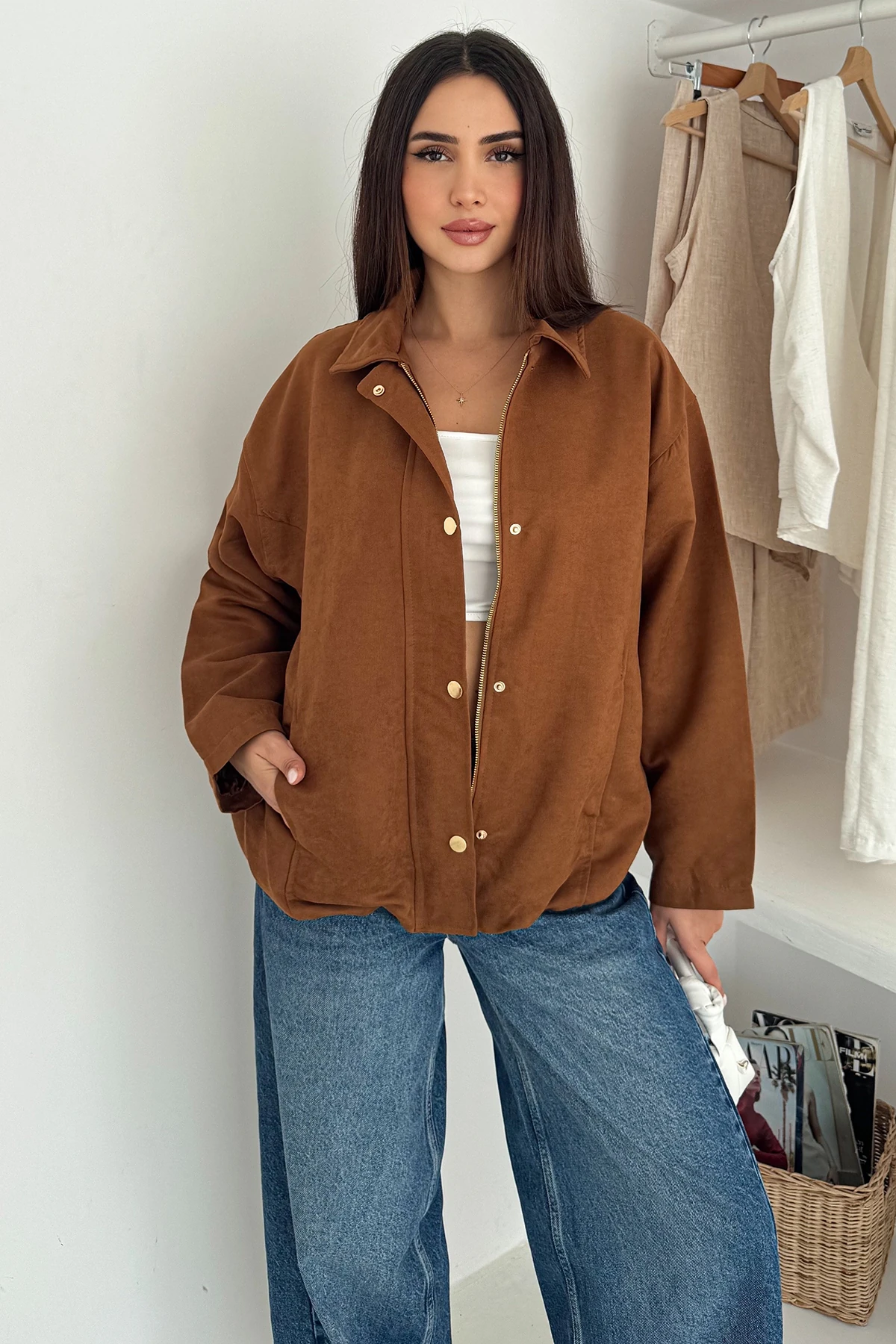 Kadın Fermuarlı Altın Düğmeli Mont– Structured Style