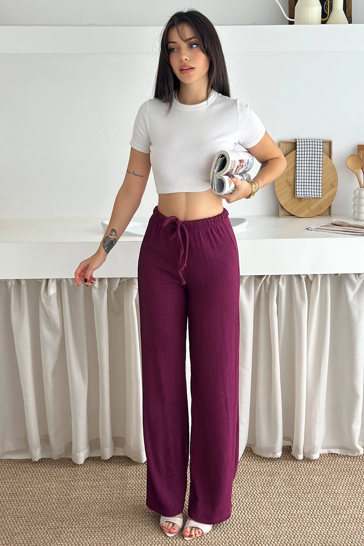 Kadın Bol Paça Sardonlu Kalın Pantolon – Kışa Özel & Konforlu Stil