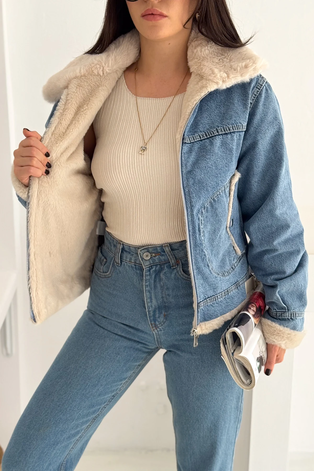 Kadın Kürk Astarlı Denim Ceket – Sıcak & Sokak Stili