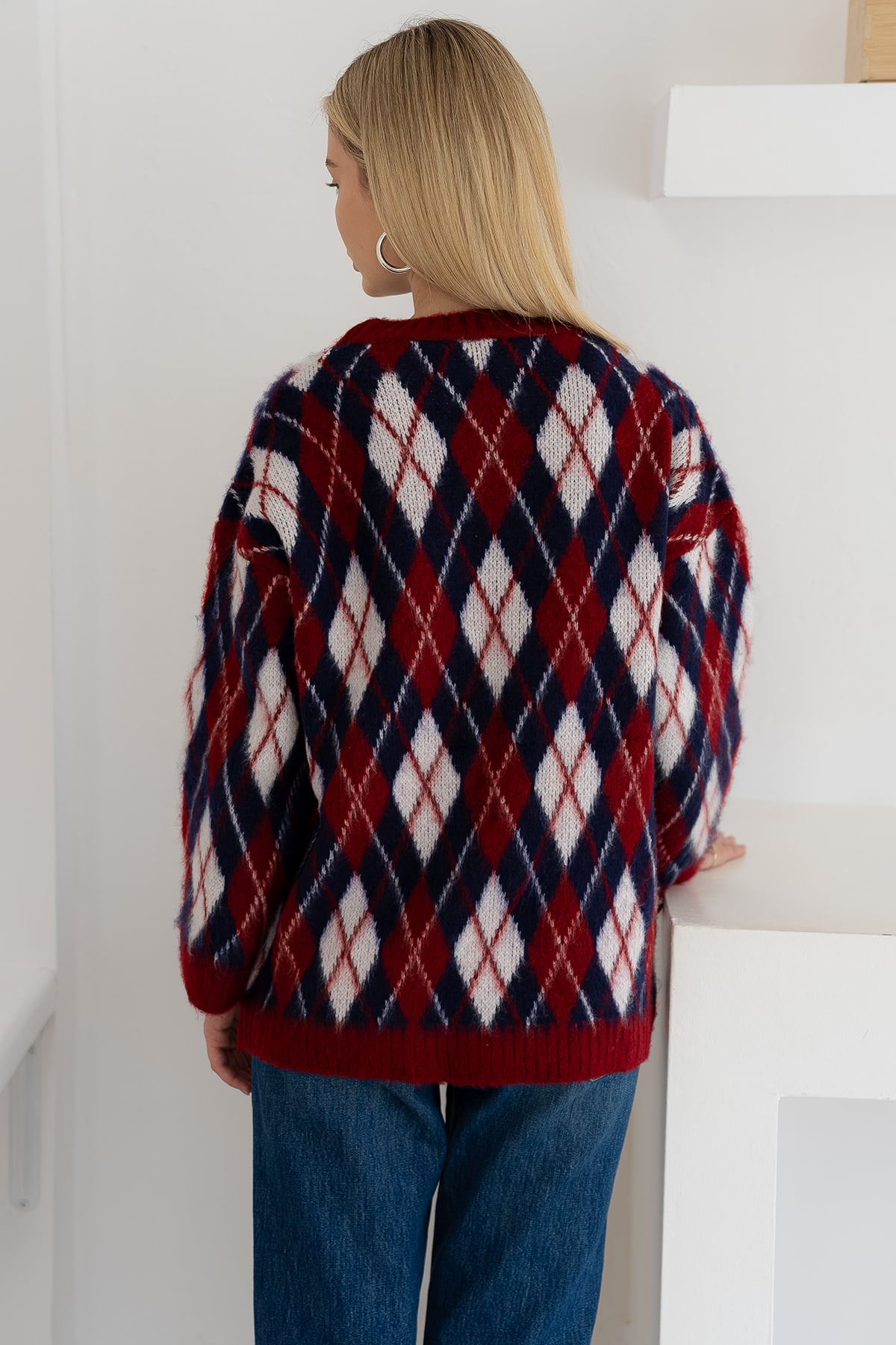 Kadın Oversize Sardonlu Tiftik Kazak – Yumoş Dokulu & Desenli