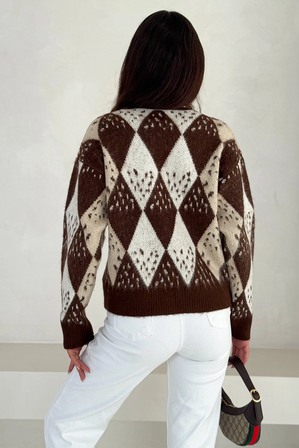 Kadın Argyle Desenli Triko Hırka – Retro & Zarif Stil