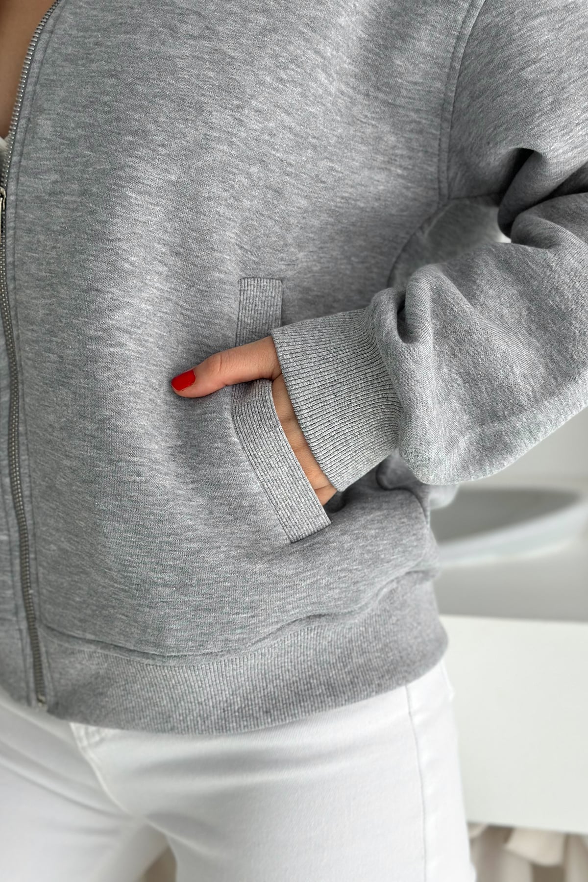 Kadın Fermuarlı Oversize Kolej Hoodie – Sardonlu & Kapüşonlu