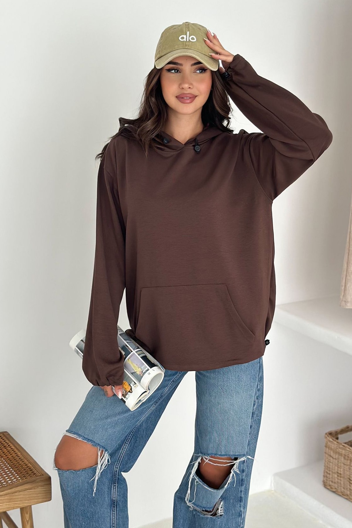 Kadın Oversize Sweatshirt – Günlük Konfor & Minimal Stil