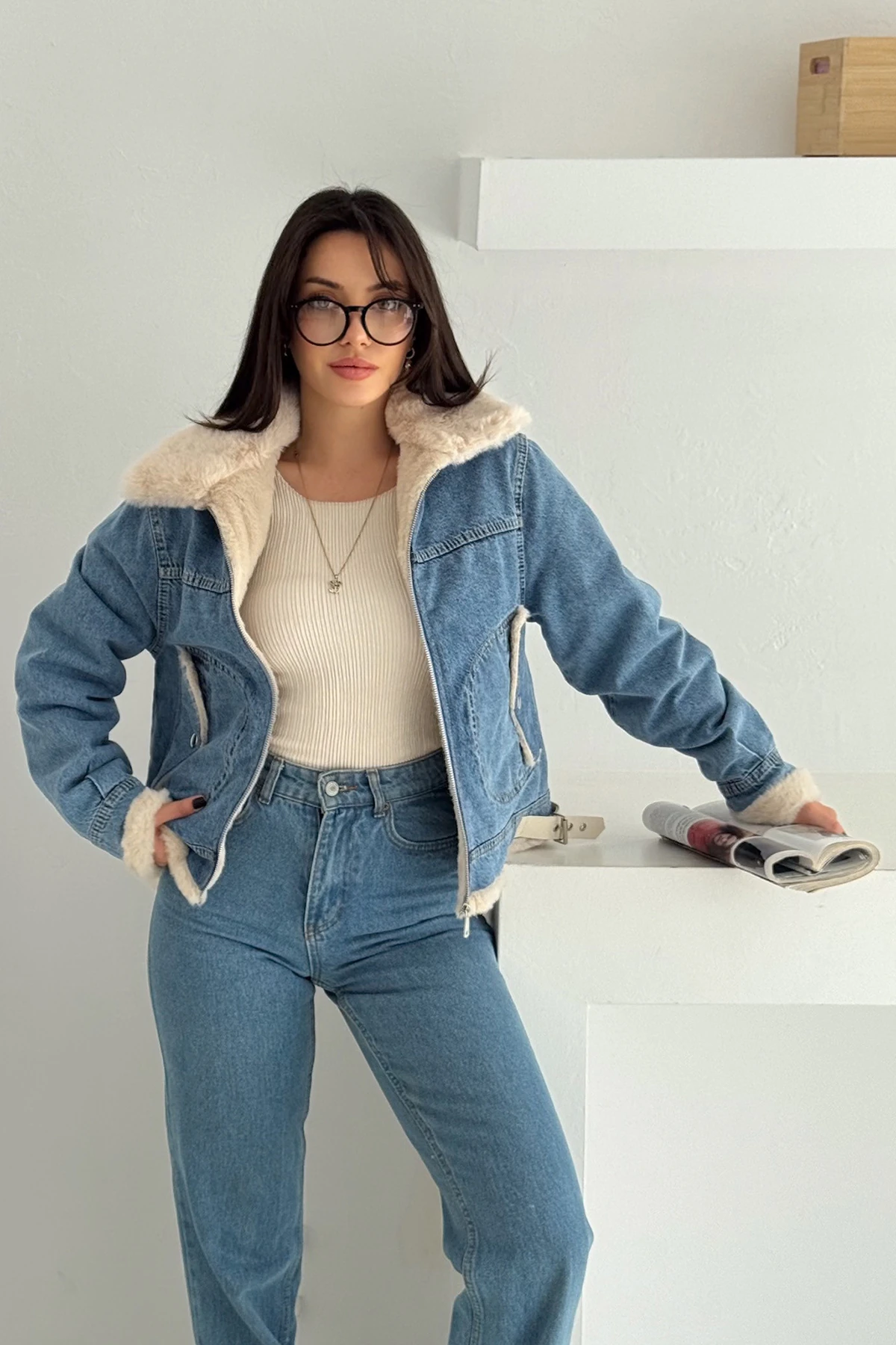 Kadın Kürk Astarlı Denim Ceket – Sıcak & Sokak Stili