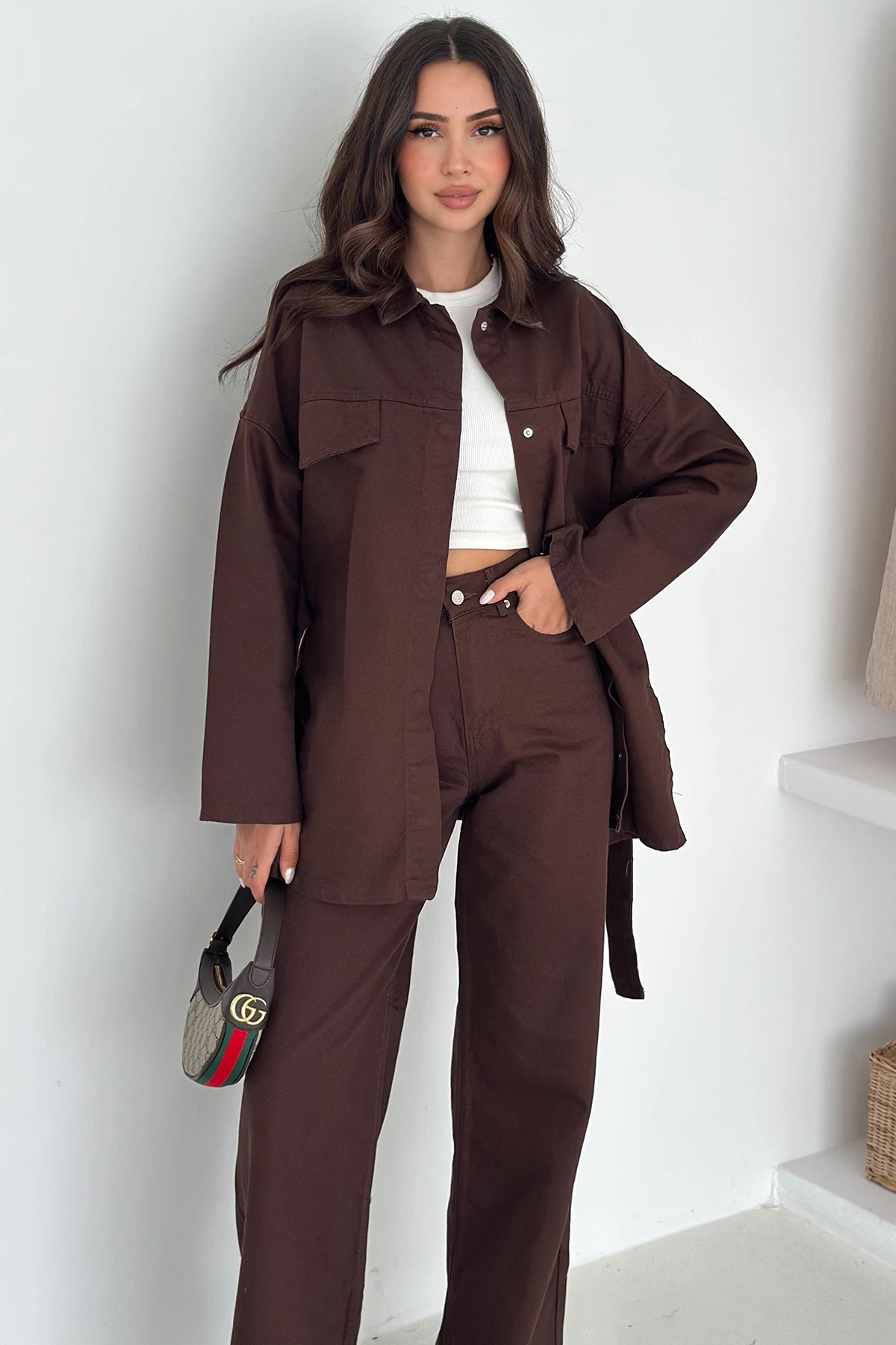 Kadın Ceket Pantolon Kuşak Detaylı Takım – Şehirli & Sofistike Stil