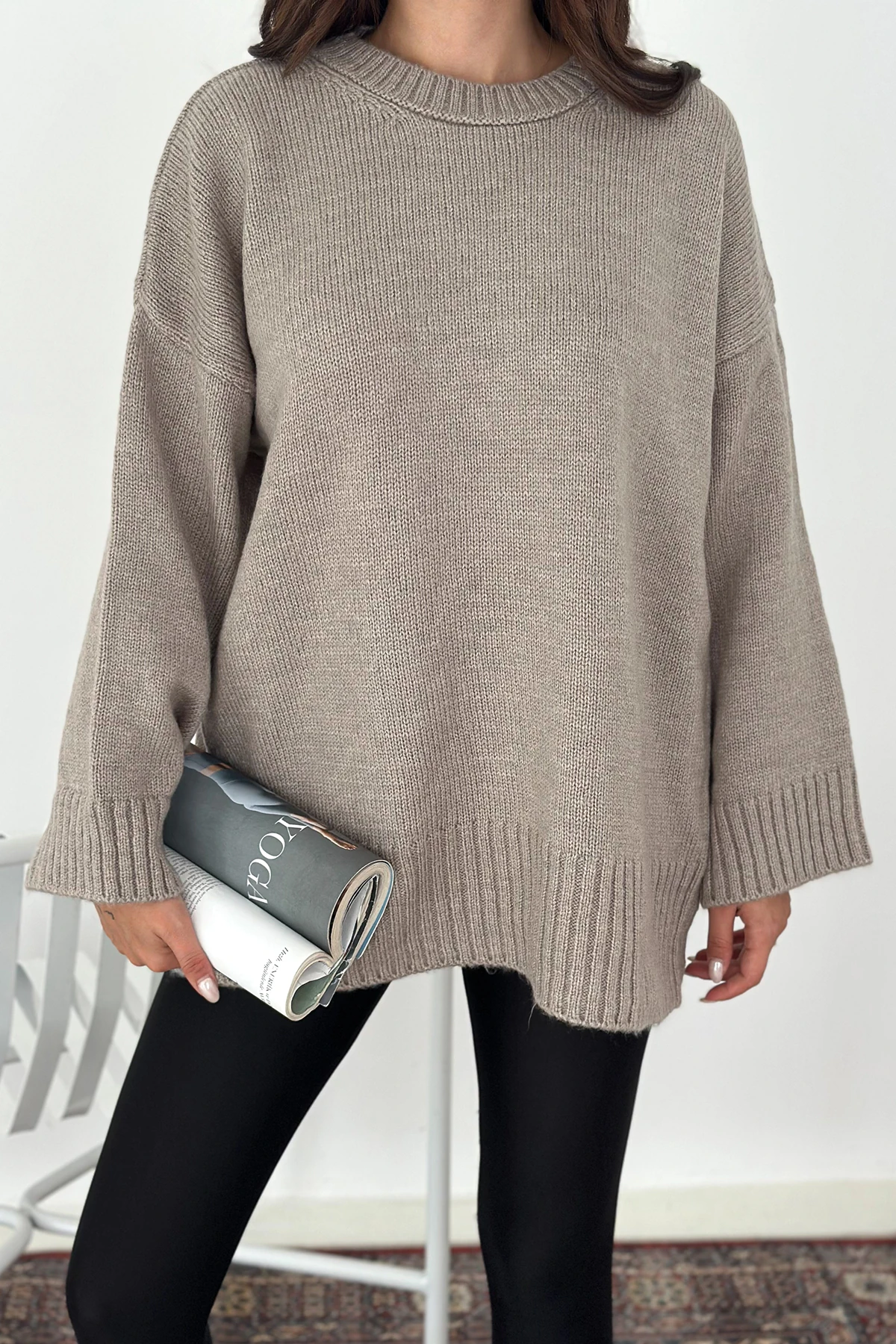 Kadın Oversize Triko Kazak – Rahat & Şehirli Stil