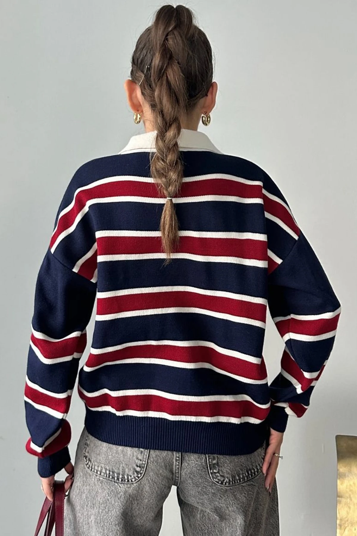 Kadın Çizgili Triko Kazak – Retro & Kampüs Stili