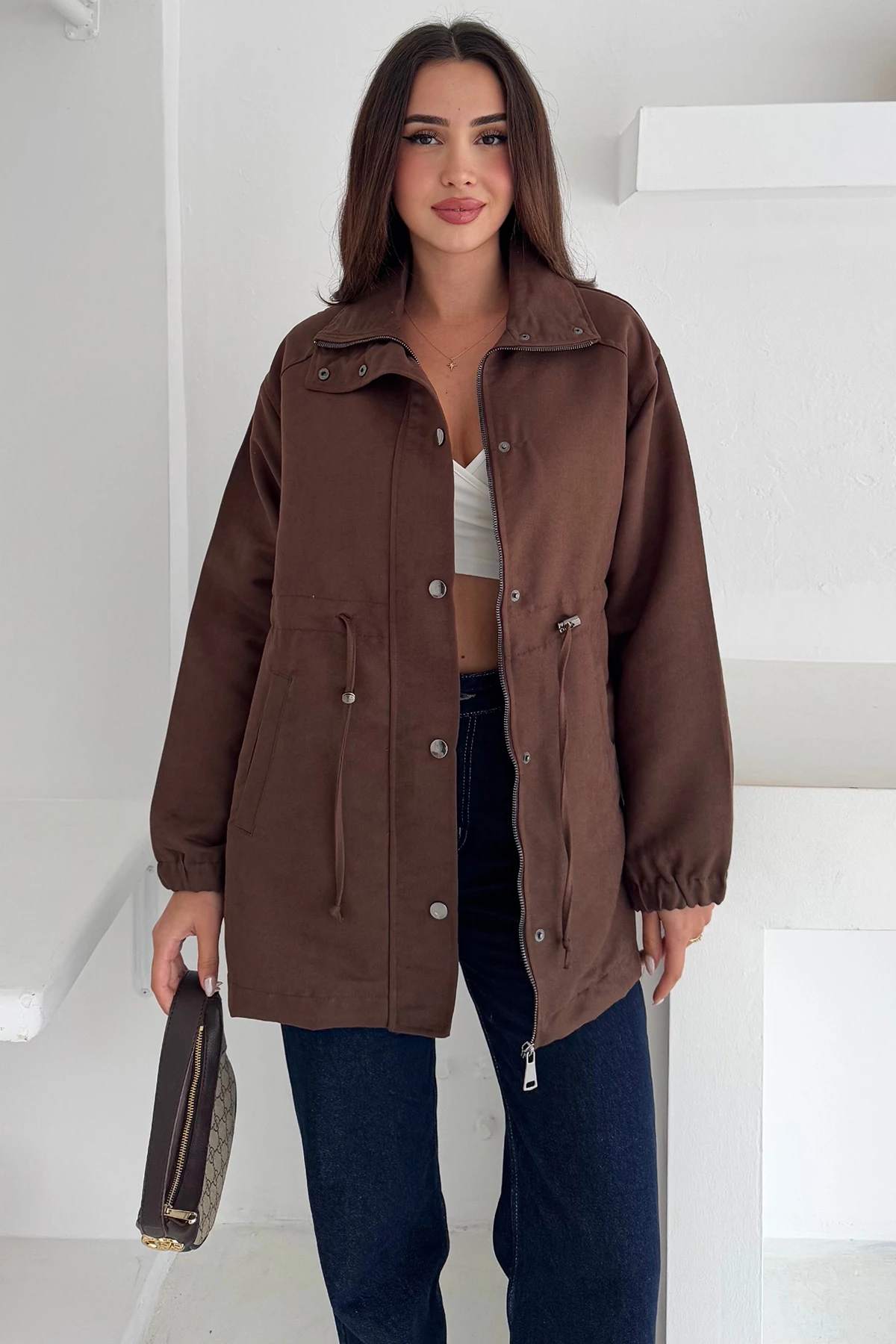 Kadın Bel Büzgülü Düğmeli Ceket – Fonksiyonel & Modern Stil