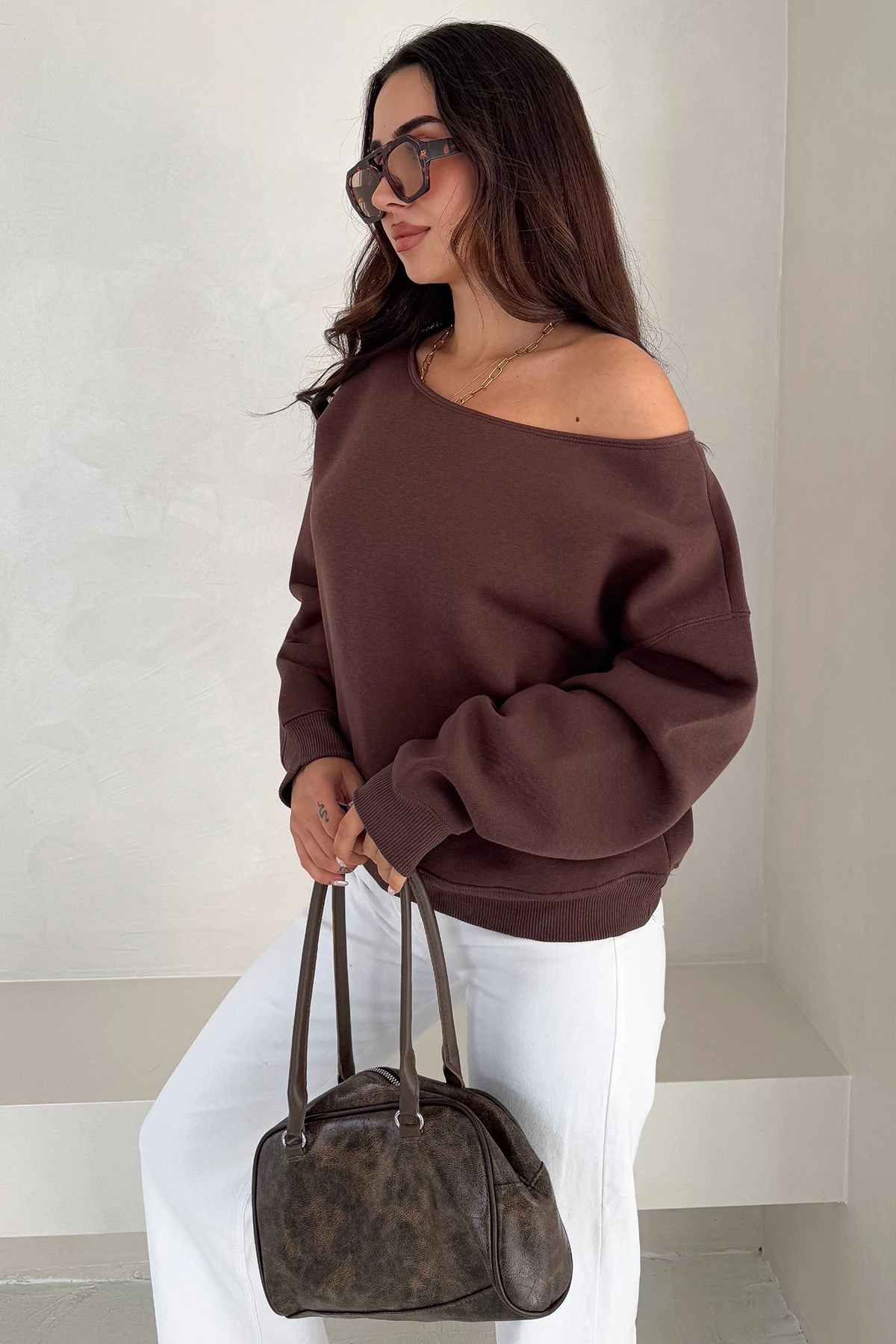 Kadın Omuz Detaylı Polar Sweatshirt – Rahat & Feminen Stil