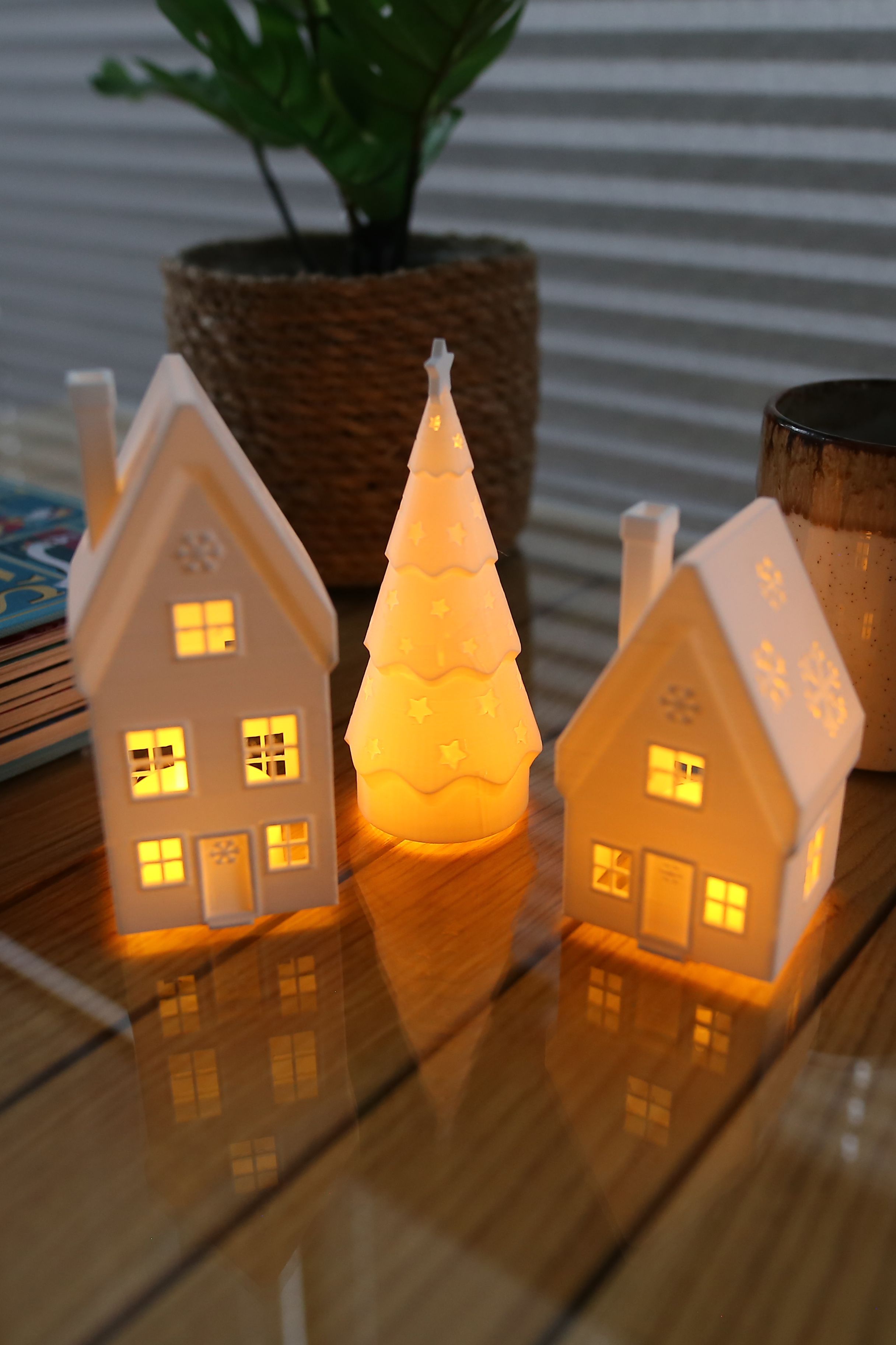 Çamlı Ev Seti - Kış Evleri Tealight Mumluk - 3 Adet Tealight Mum Hediyeli