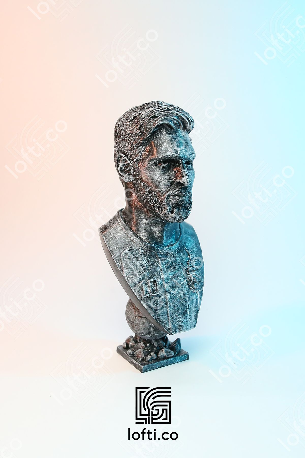 Messi Figür - Messi Büst - Metal Görünümlü Boyalı Plastik Obje 14 cm