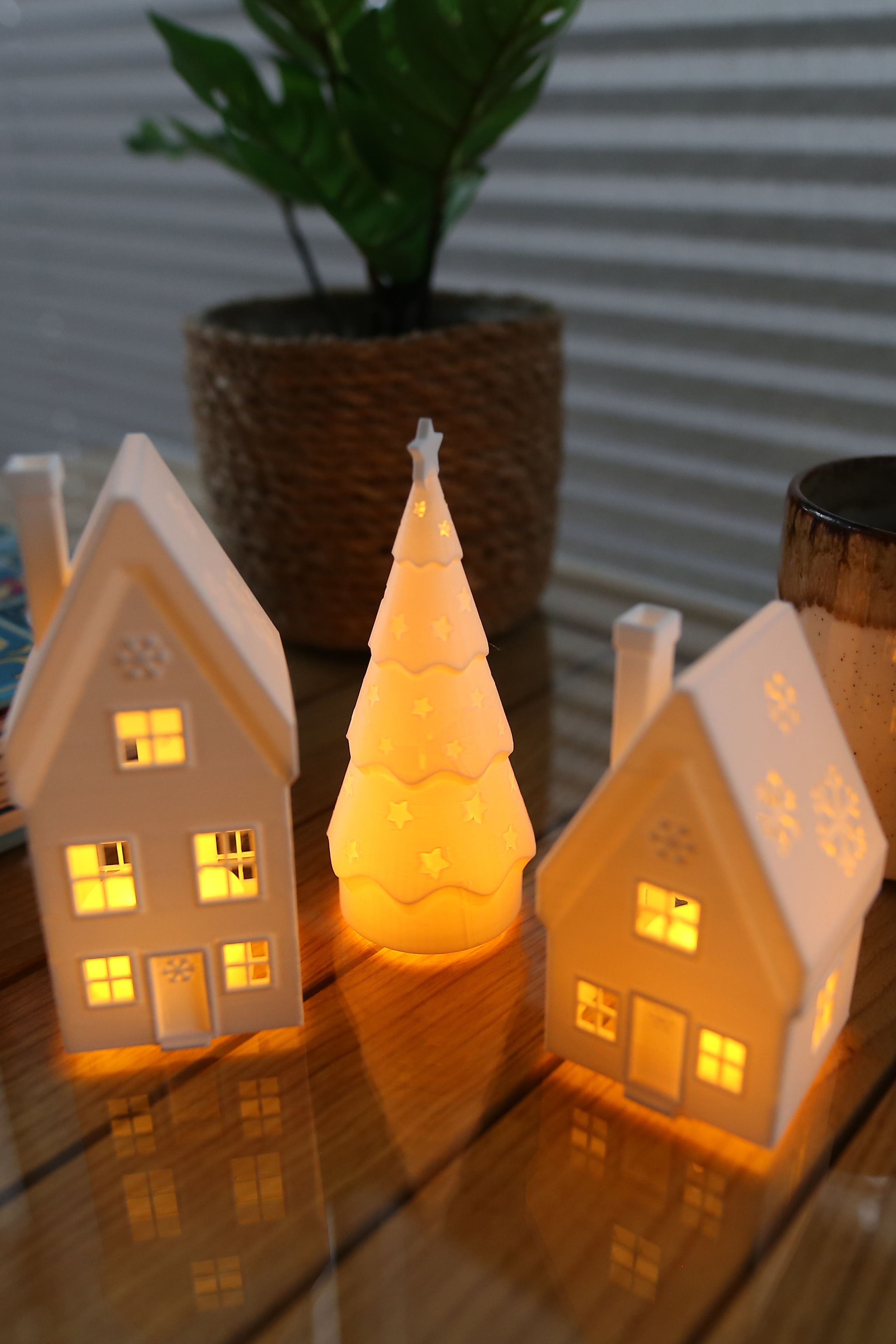 Çamlı Ev Seti - Kış Evleri Tealight Mumluk - 3 Adet Tealight Mum Hediyeli