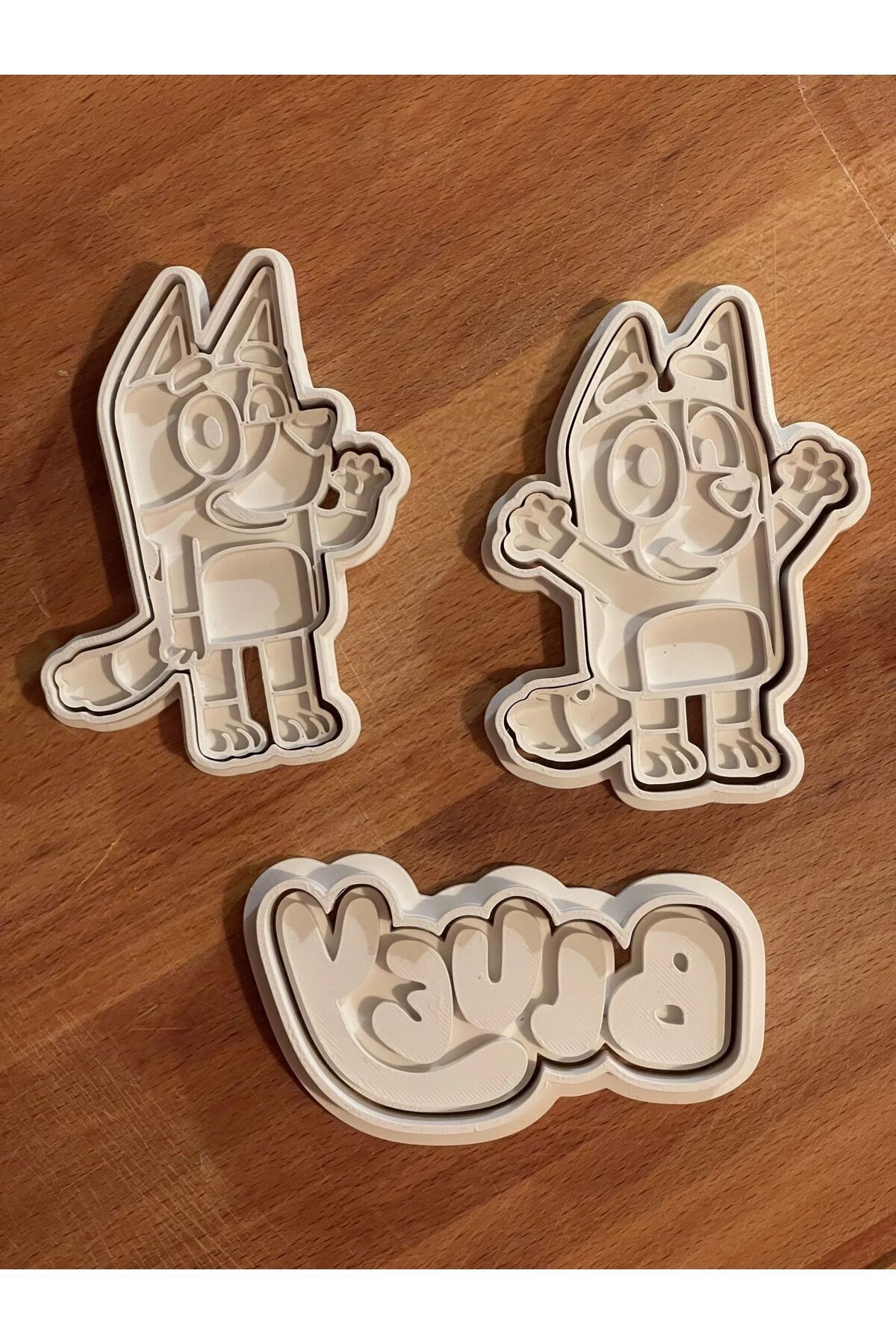 Bluey Hamur Kesme Kalıbı Ve Şekillendirici - 6 Parça - Bluey Kurabiye Kalıbı