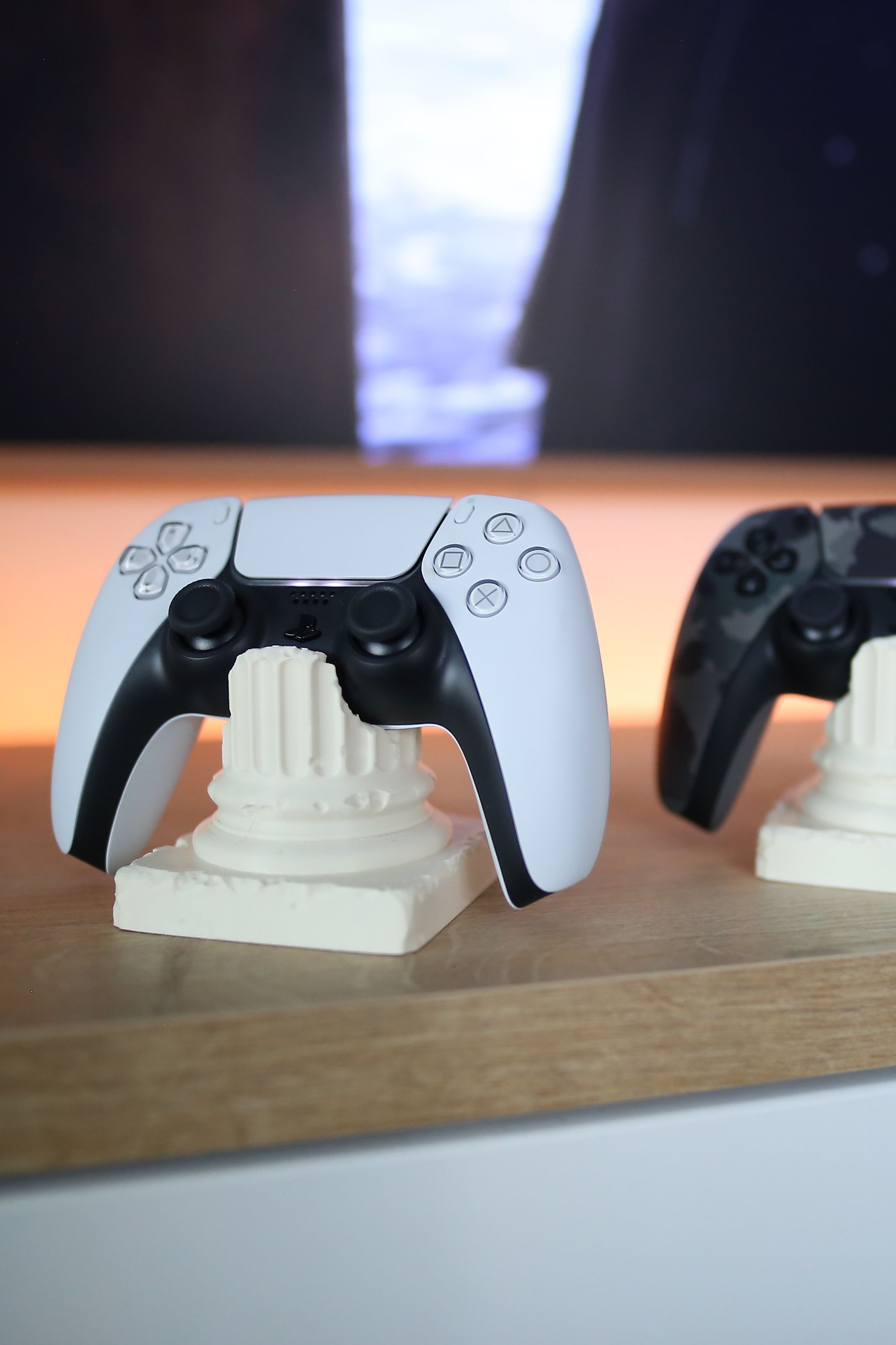 PS5 2'li Olympus Sütunu Şeklinde Kol Joystick Standı