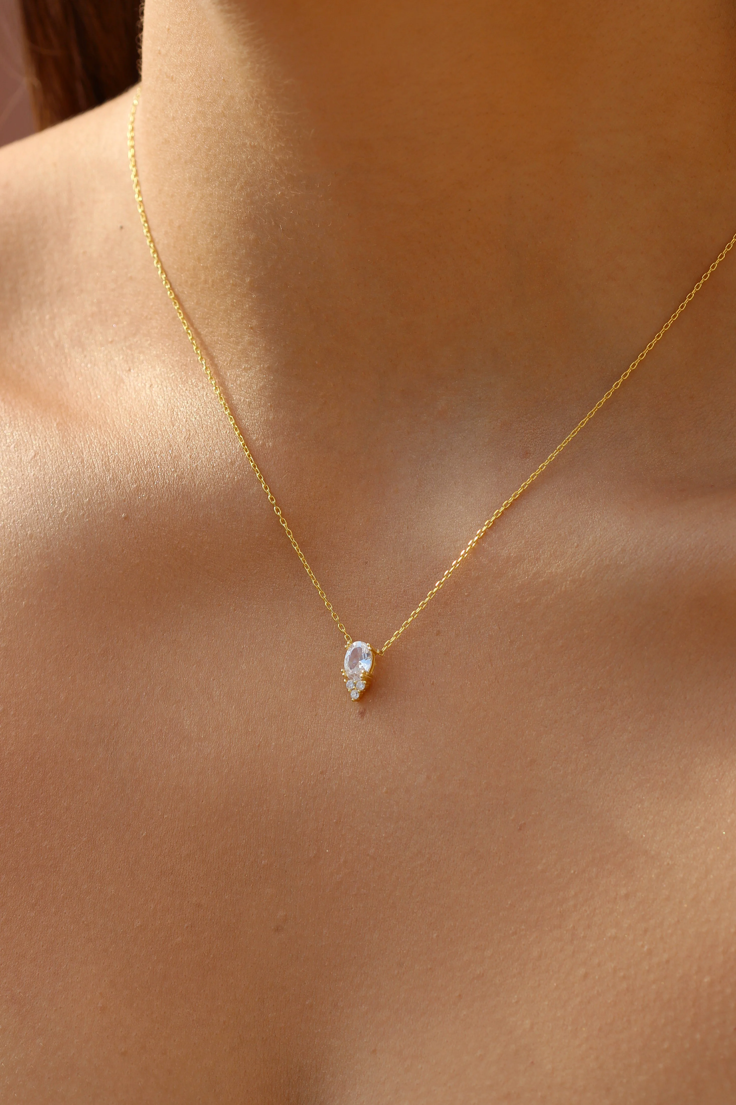 Zirkon Taş Detaylı Damla Kolye | 925 Gümüş