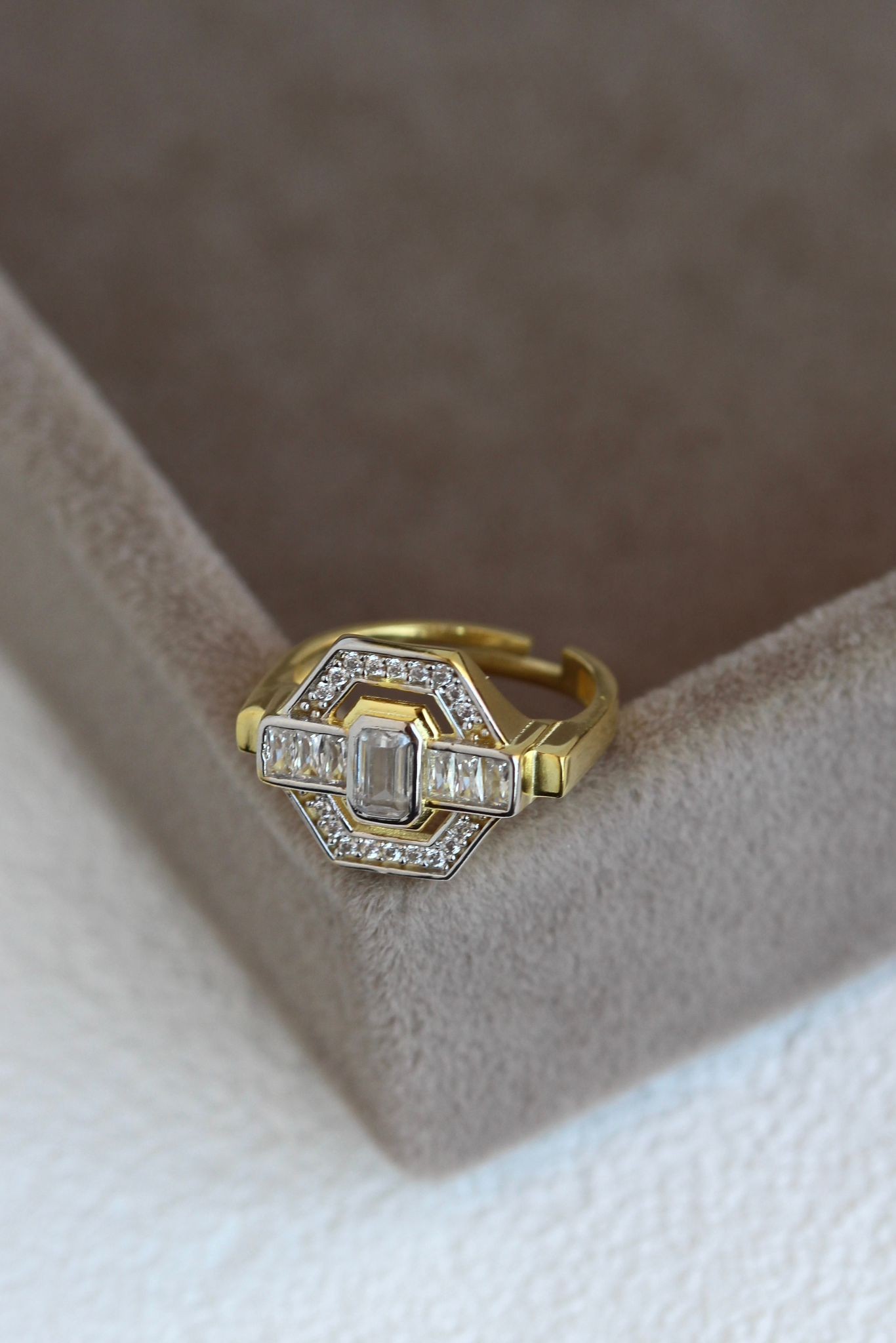 Vintage Natural Stone Eye Ring | 925 Silver