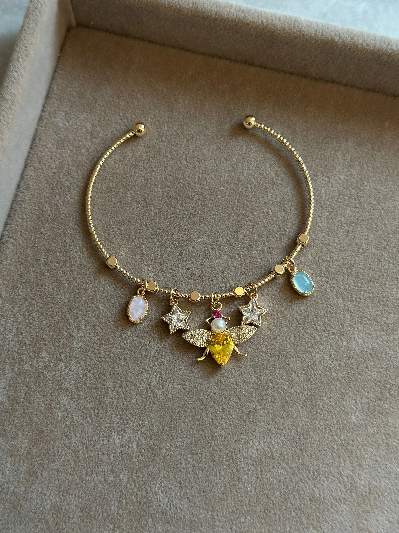 Arı Charm Bileklik