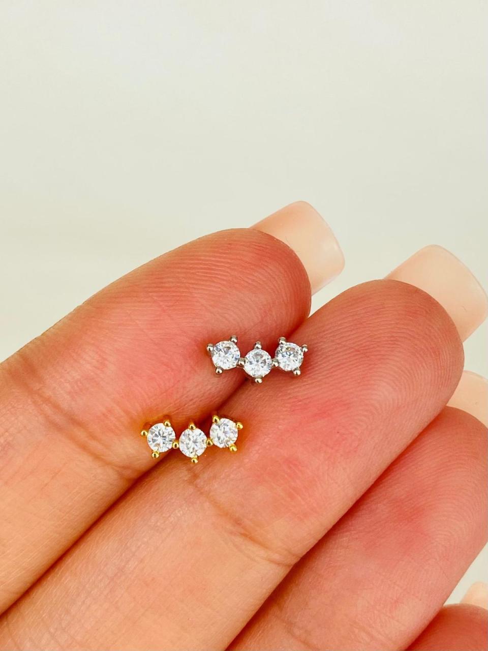 Triple Point Horizontal Piercing | Surgical Steel