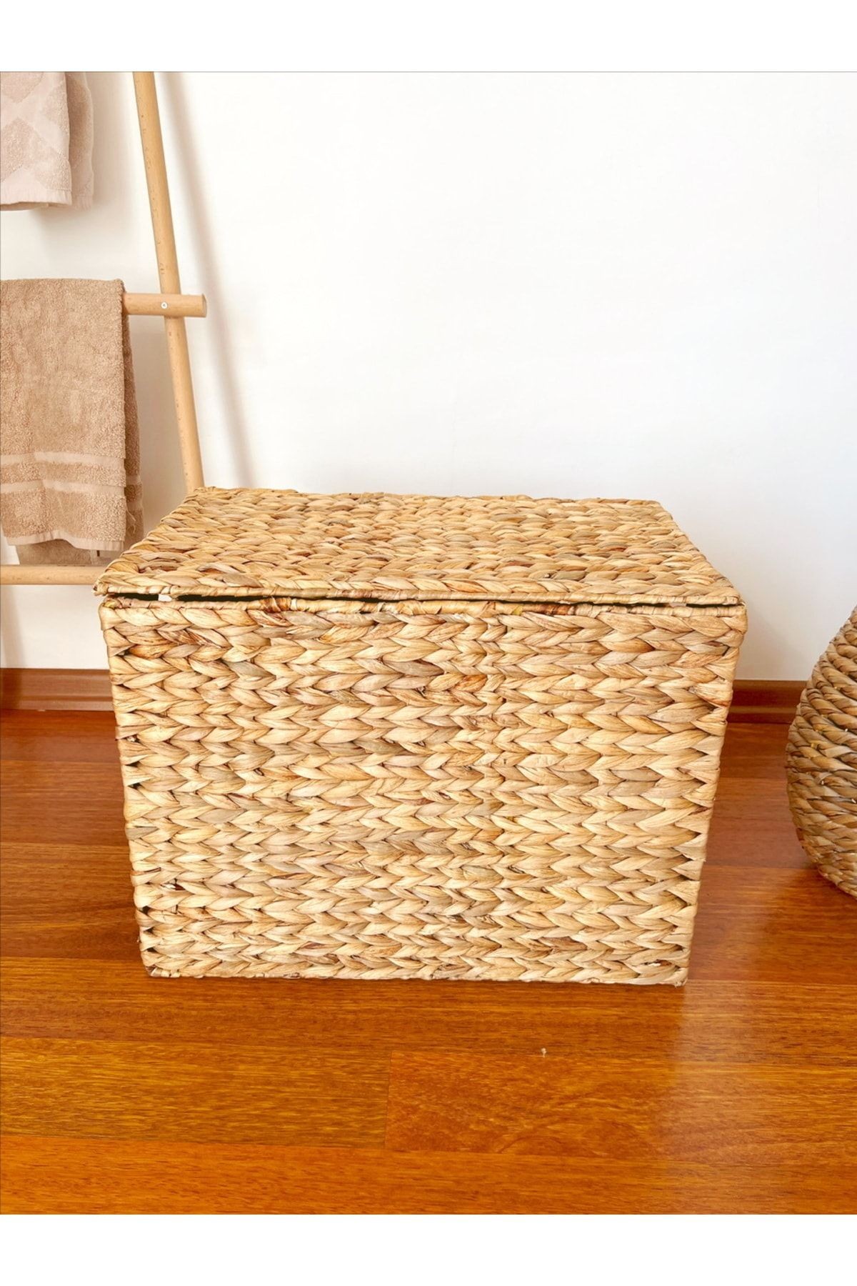 Hasır Su Sümbülü Kapaklı Sandık Model 51x39cm Düzenleyici/organizer